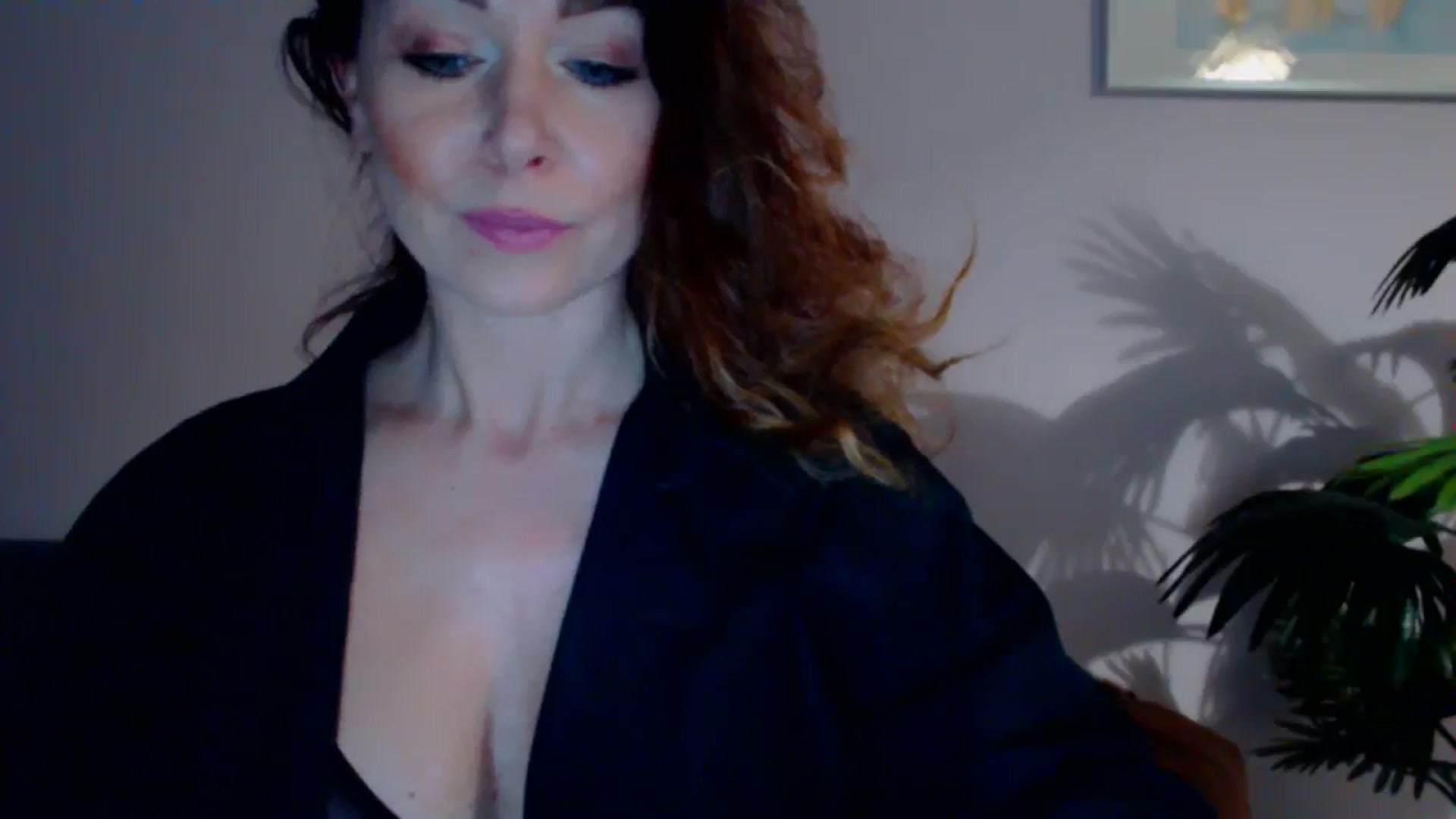 Gallery image thumbnail from Delilah_sweet's myfreecams stream on, 05/13/2024, 16:03 image 17 of 20