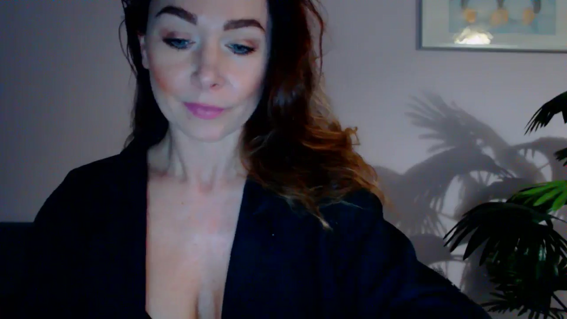 Gallery image thumbnail from Delilah_sweet's myfreecams stream on, 05/13/2024, 16:03 image 8 of 20