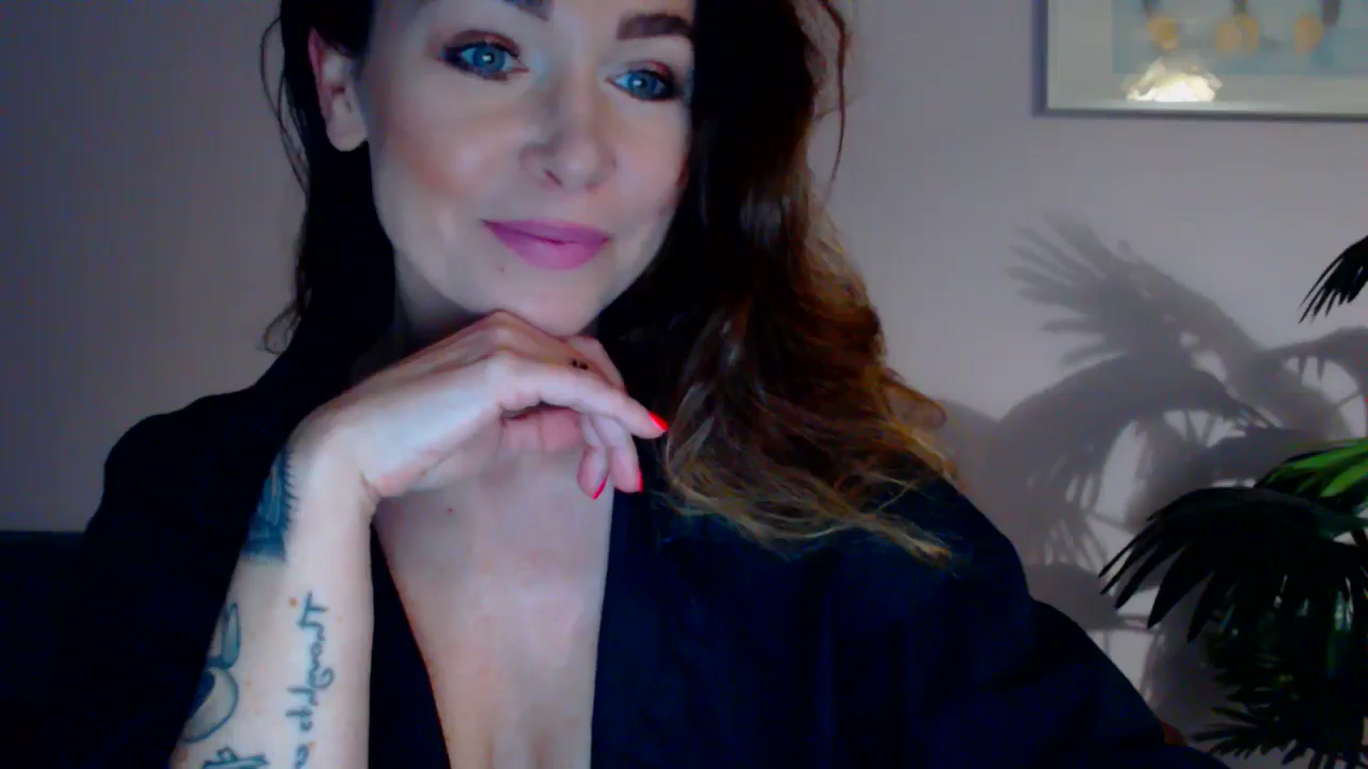 Gallery image thumbnail from Delilah_sweet's myfreecams stream on, 05/13/2024, 16:03 image 4 of 20