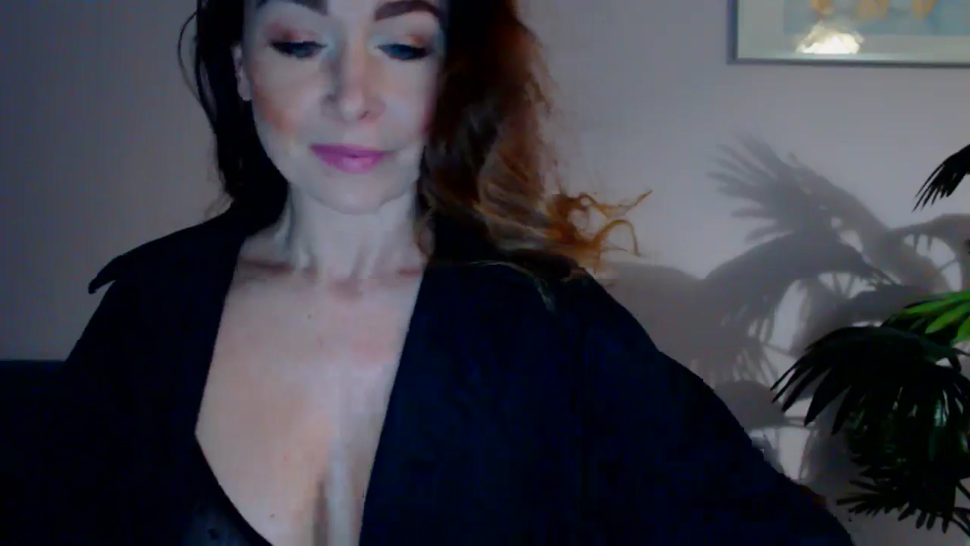 Gallery image thumbnail from Delilah_sweet's myfreecams stream on, 05/13/2024, 16:03 image 15 of 20