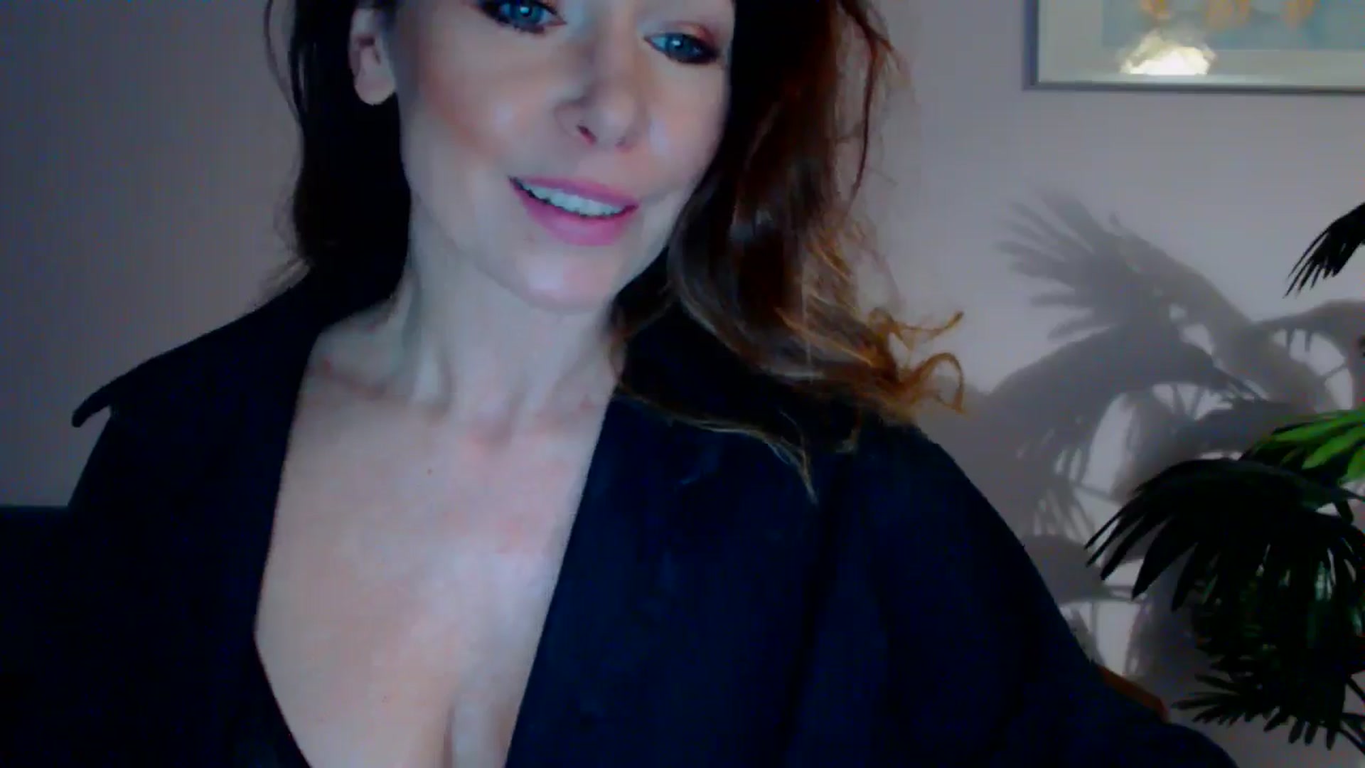 Gallery image thumbnail from Delilah_sweet's myfreecams stream on, 05/13/2024, 16:03 image 16 of 20