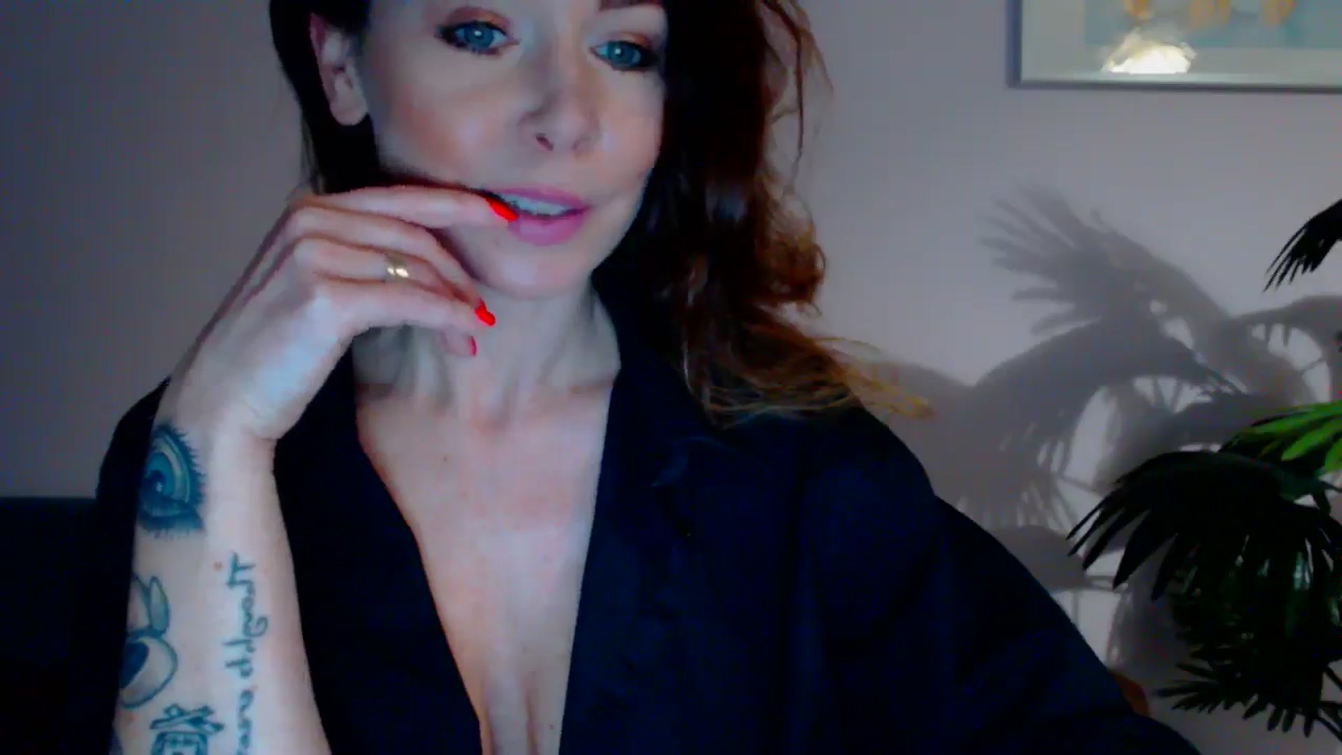 Gallery image thumbnail from Delilah_sweet's myfreecams stream on, 05/13/2024, 16:03 image 10 of 20