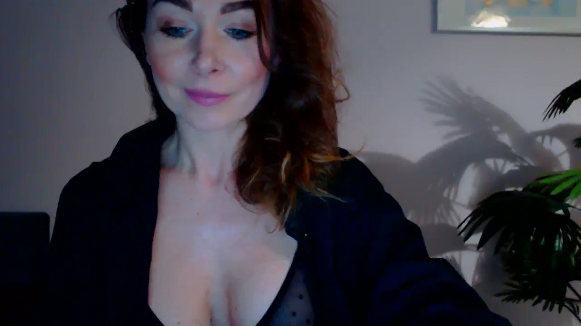 Gallery image thumbnail from Delilah_sweet's myfreecams stream on, 05/13/2024, 17:17 image 10 of 20