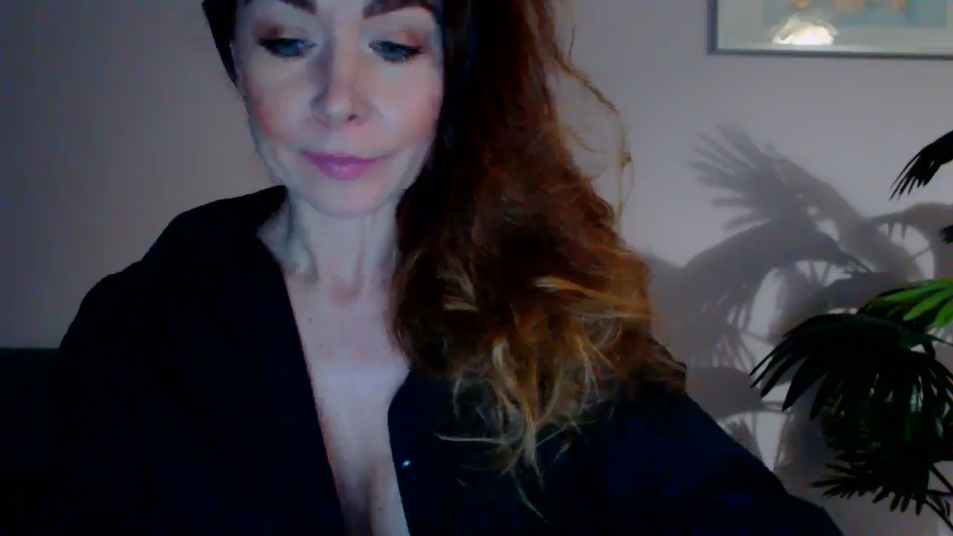 Gallery image thumbnail from Delilah_sweet's myfreecams stream on, 05/13/2024, 17:17 image 14 of 20