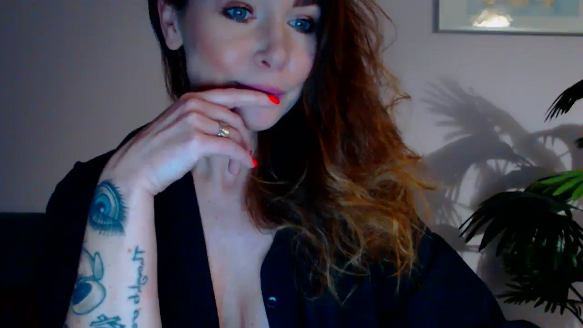 Gallery image thumbnail from Delilah_sweet's myfreecams stream on, 05/13/2024, 17:17 image 18 of 20