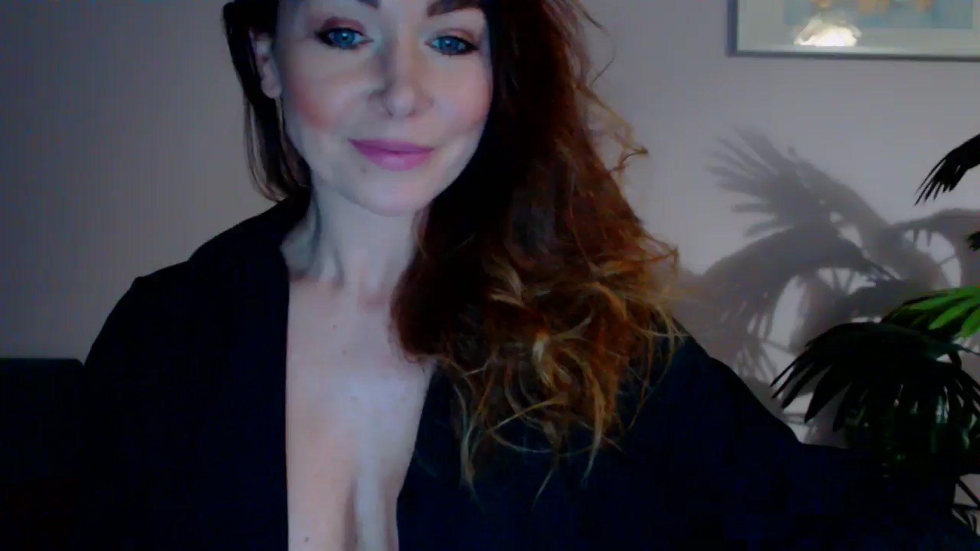 Gallery image thumbnail from Delilah_sweet's myfreecams stream on, 05/13/2024, 17:43 image 1 of 20