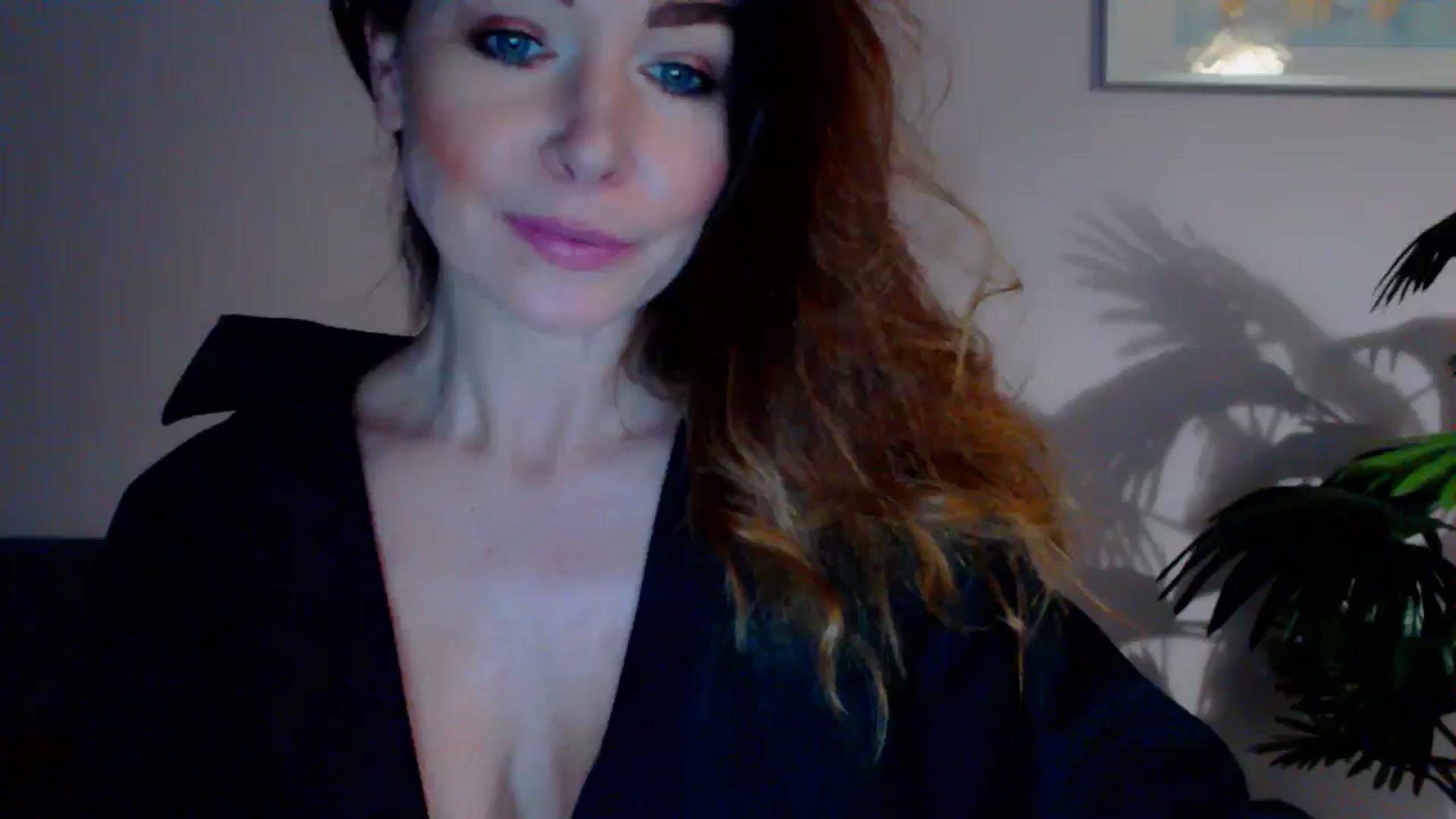 Gallery image thumbnail from Delilah_sweet's myfreecams stream on, 05/13/2024, 17:43 image 11 of 20