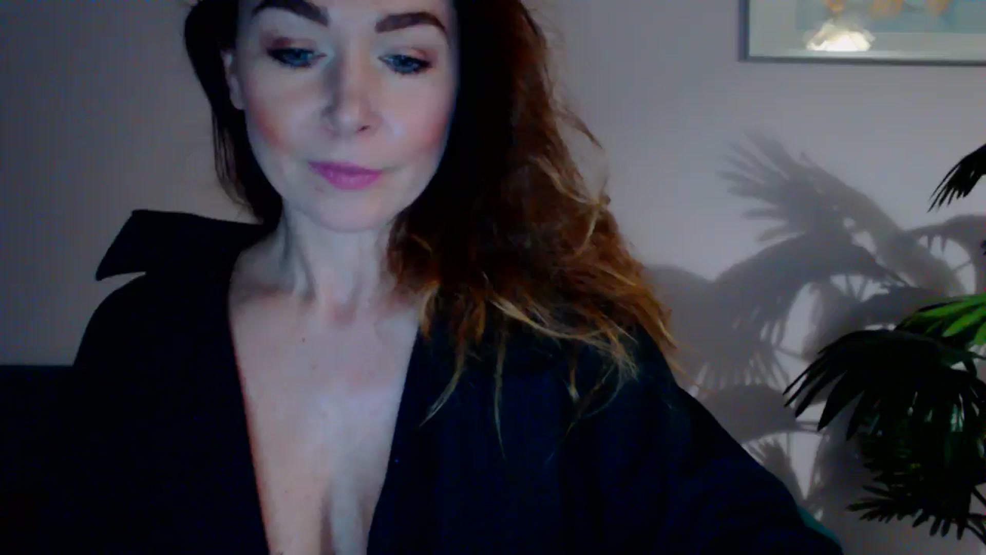 Gallery image thumbnail from Delilah_sweet's myfreecams stream on, 05/13/2024, 17:43 image 14 of 20
