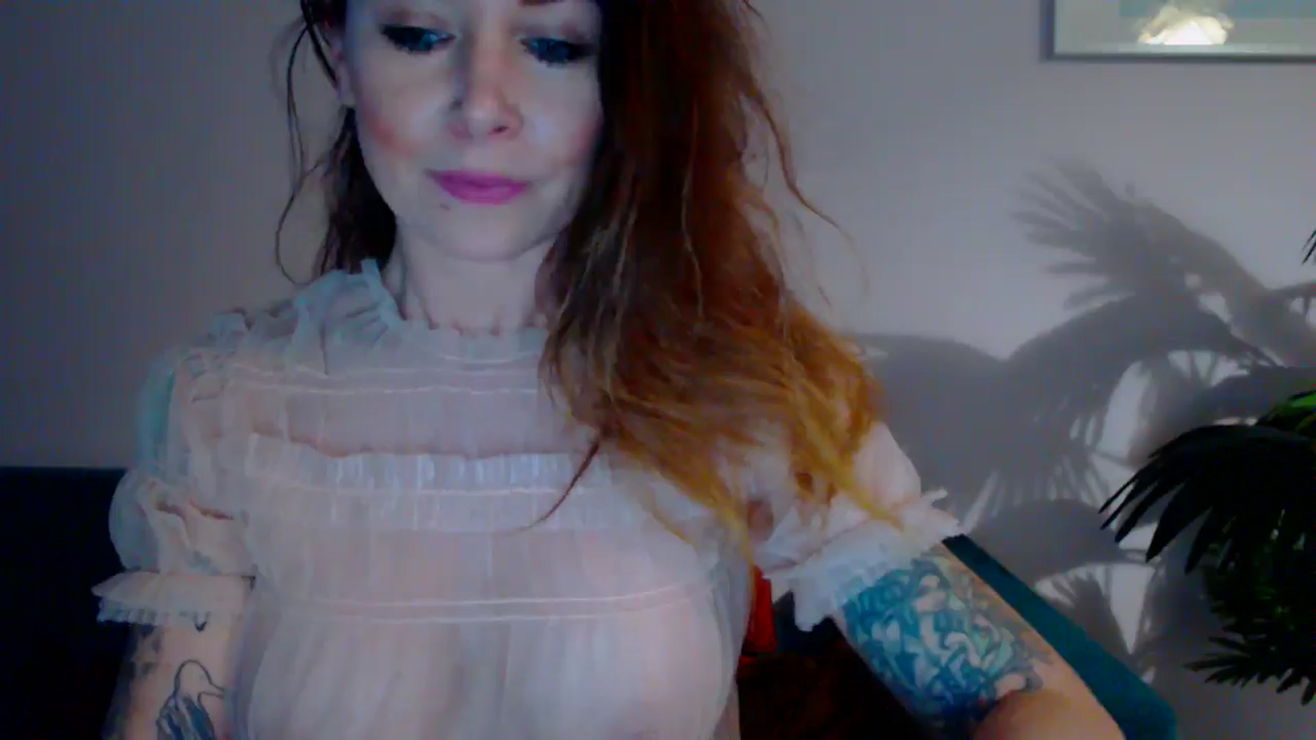 Gallery image thumbnail from Delilah_sweet's myfreecams stream on, 05/14/2024, 15:49 image 10 of 20