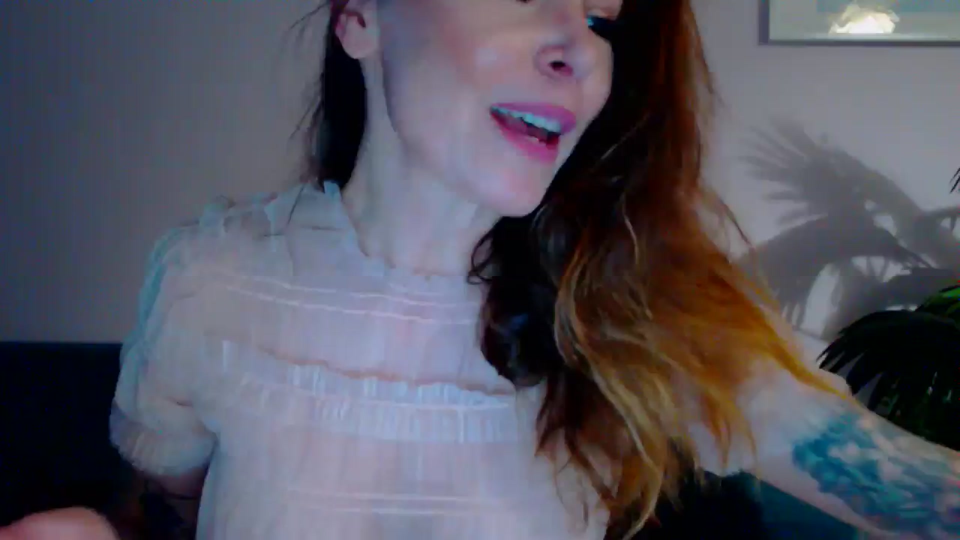 Gallery image thumbnail from Delilah_sweet's myfreecams stream on, 05/14/2024, 15:49 image 17 of 20