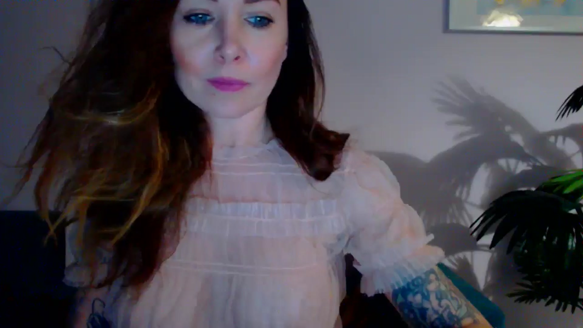 Gallery image thumbnail from Delilah_sweet's myfreecams stream on, 05/14/2024, 16:34 image 14 of 20