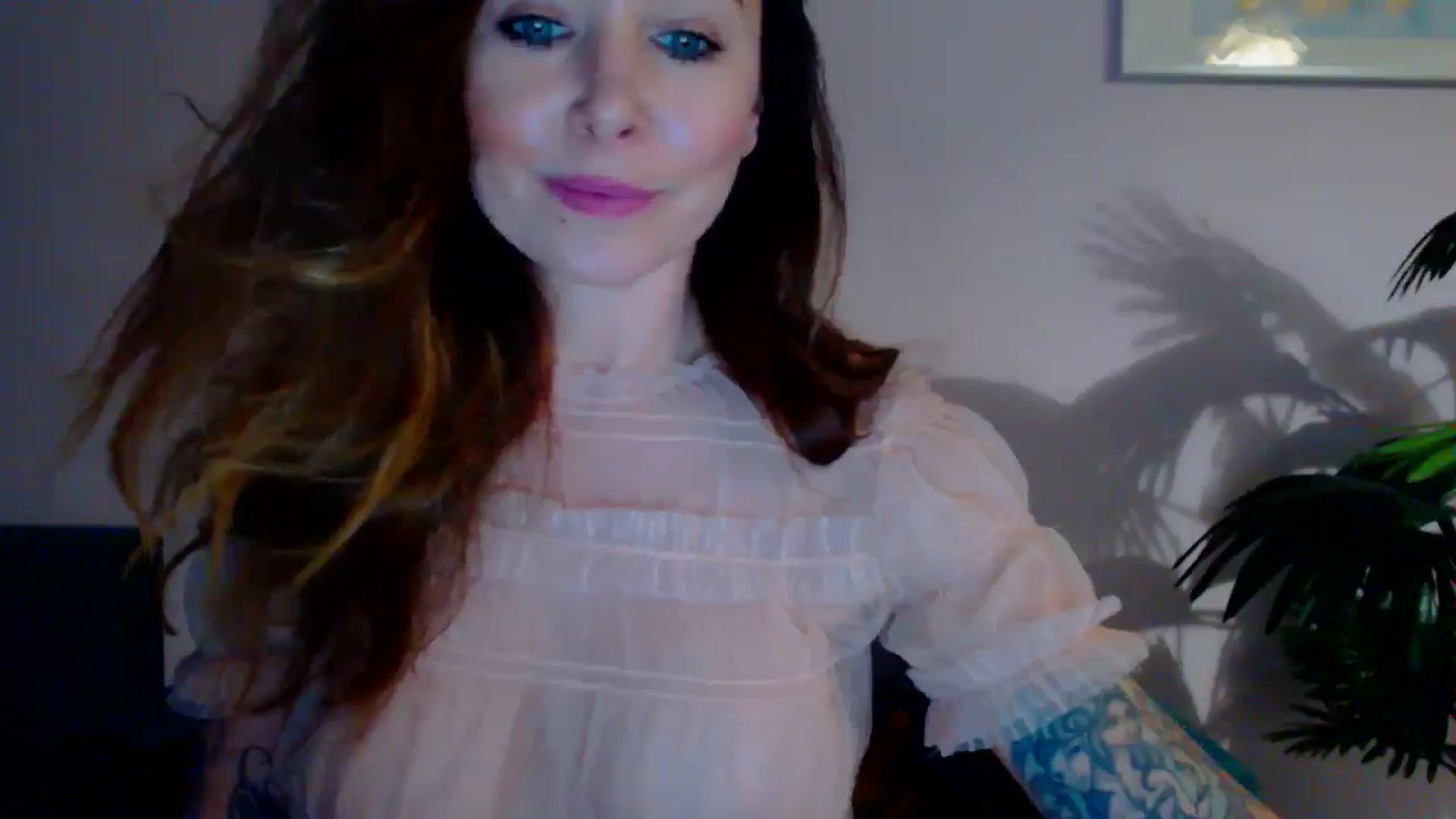 Gallery image thumbnail from Delilah_sweet's myfreecams stream on, 05/14/2024, 16:34 image 15 of 20