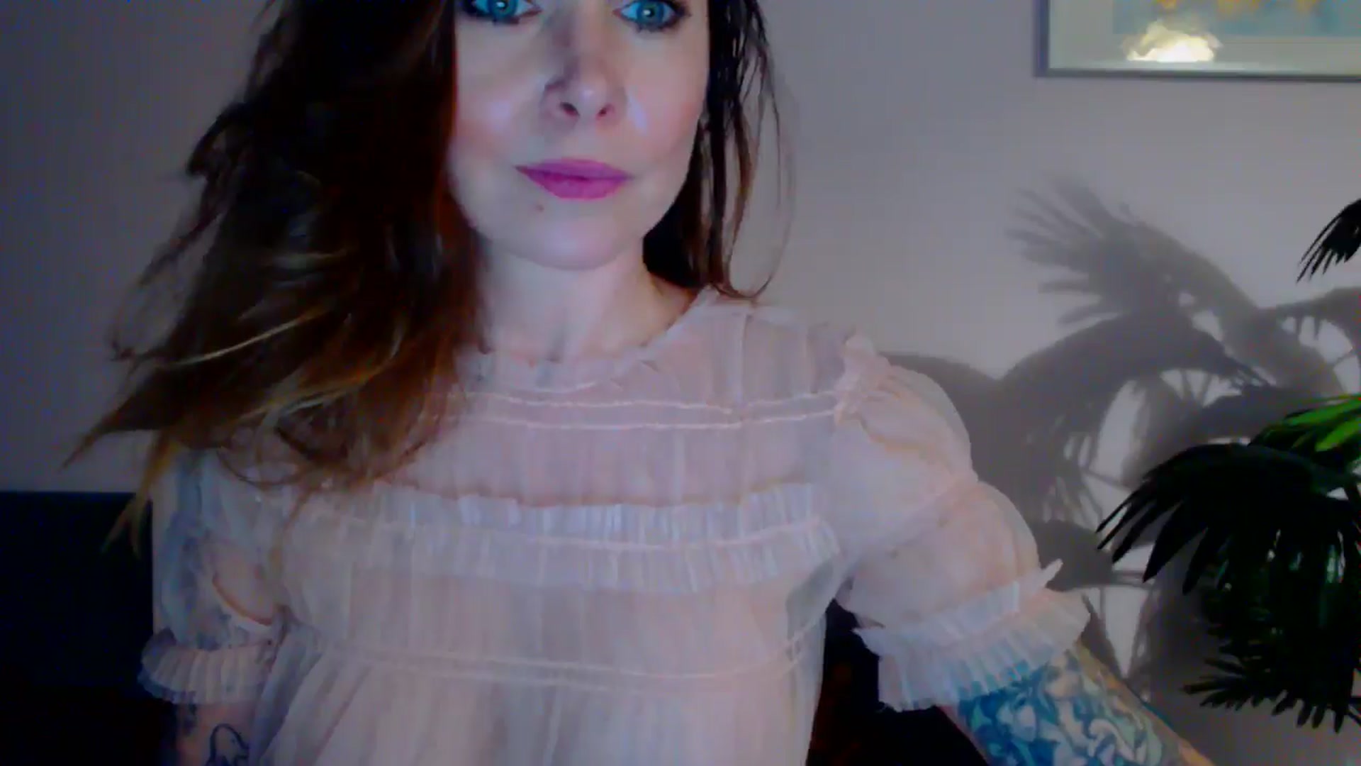 Gallery image thumbnail from Delilah_sweet's myfreecams stream on, 05/14/2024, 16:34 image 9 of 20