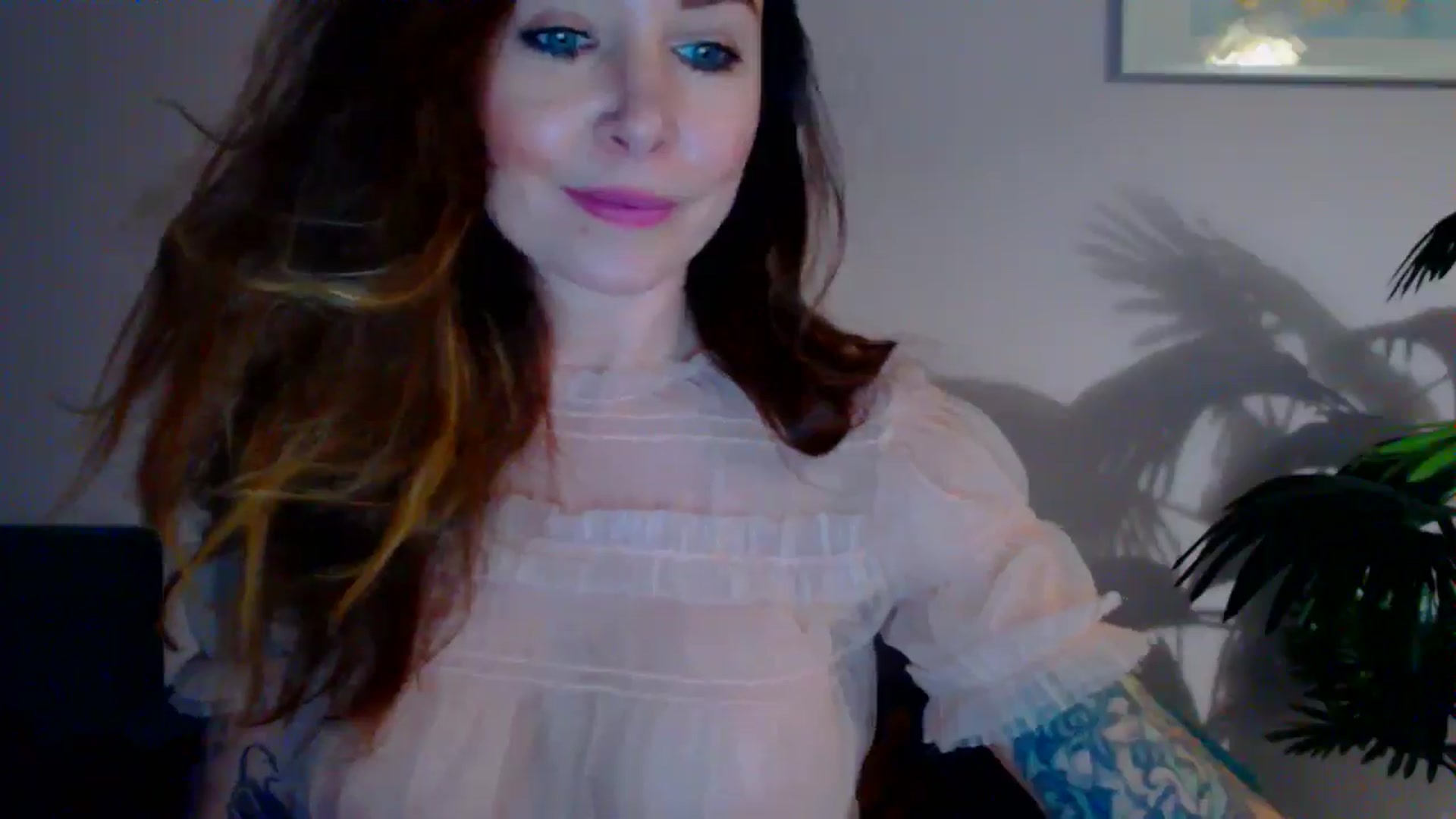 Gallery image thumbnail from Delilah_sweet's myfreecams stream on, 05/14/2024, 16:34 image 17 of 20