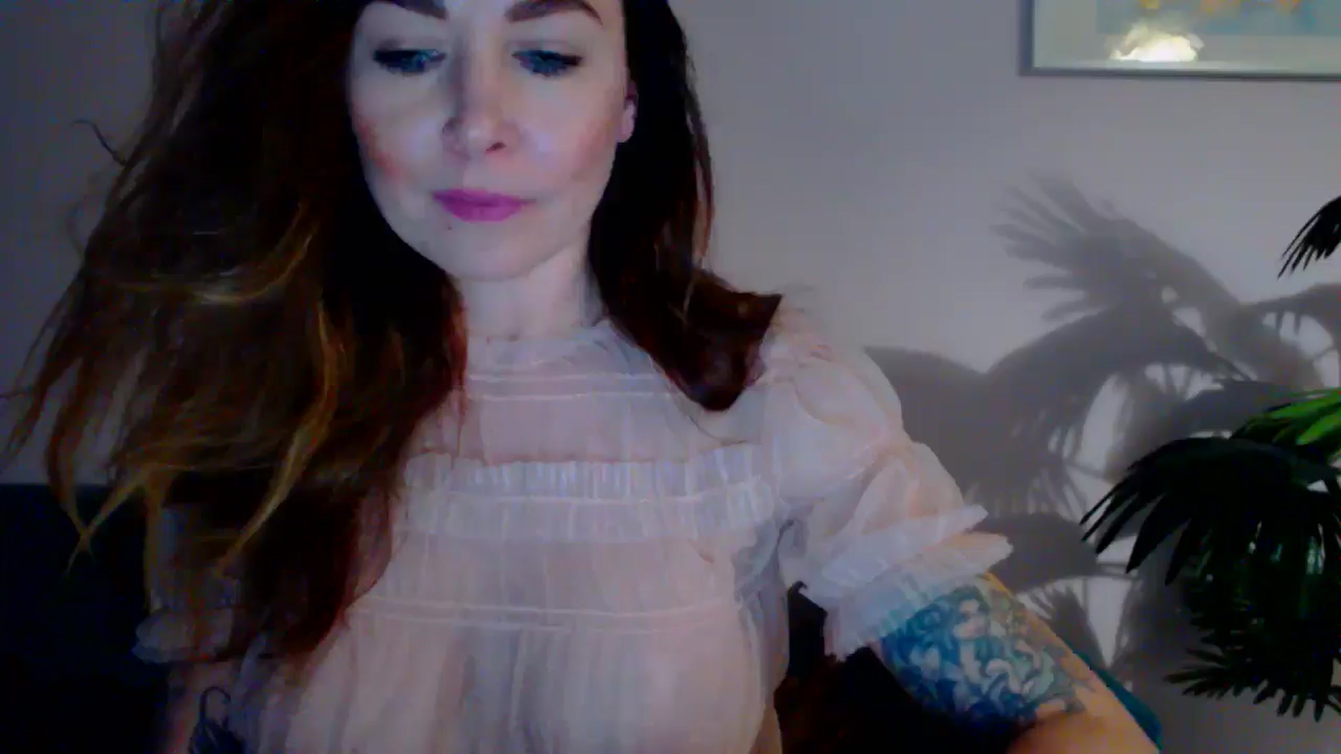 Gallery image thumbnail from Delilah_sweet's myfreecams stream on, 05/14/2024, 16:34 image 13 of 20