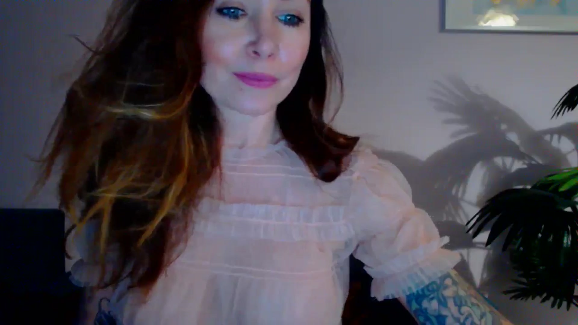 Gallery image thumbnail from Delilah_sweet's myfreecams stream on, 05/14/2024, 16:34 image 16 of 20