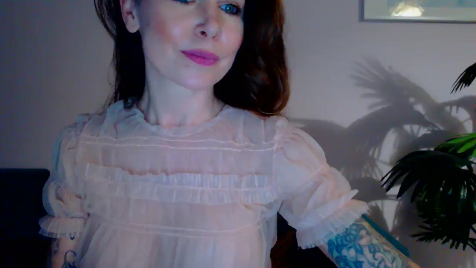 Gallery image thumbnail from Delilah_sweet's myfreecams stream on, 05/14/2024, 17:03 image 5 of 20