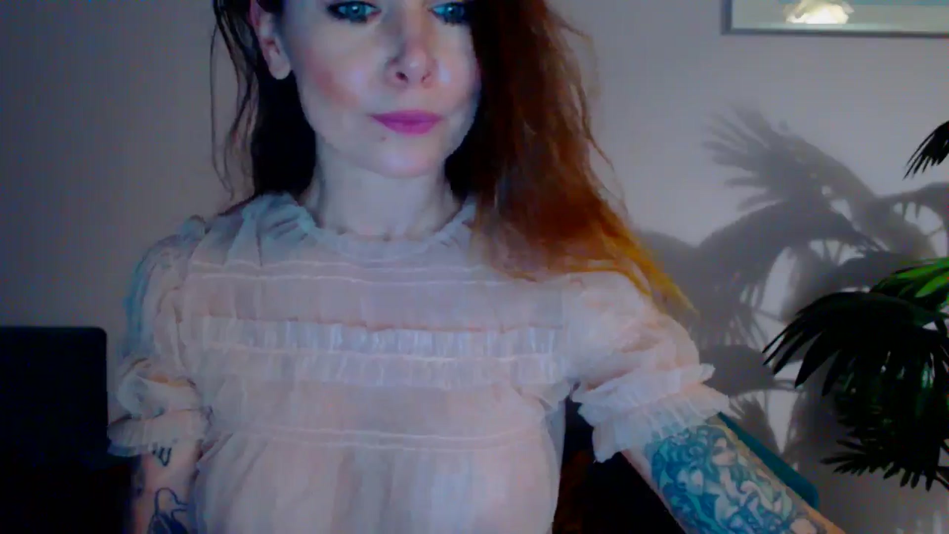 Gallery image thumbnail from Delilah_sweet's myfreecams stream on, 05/14/2024, 17:40 image 5 of 20