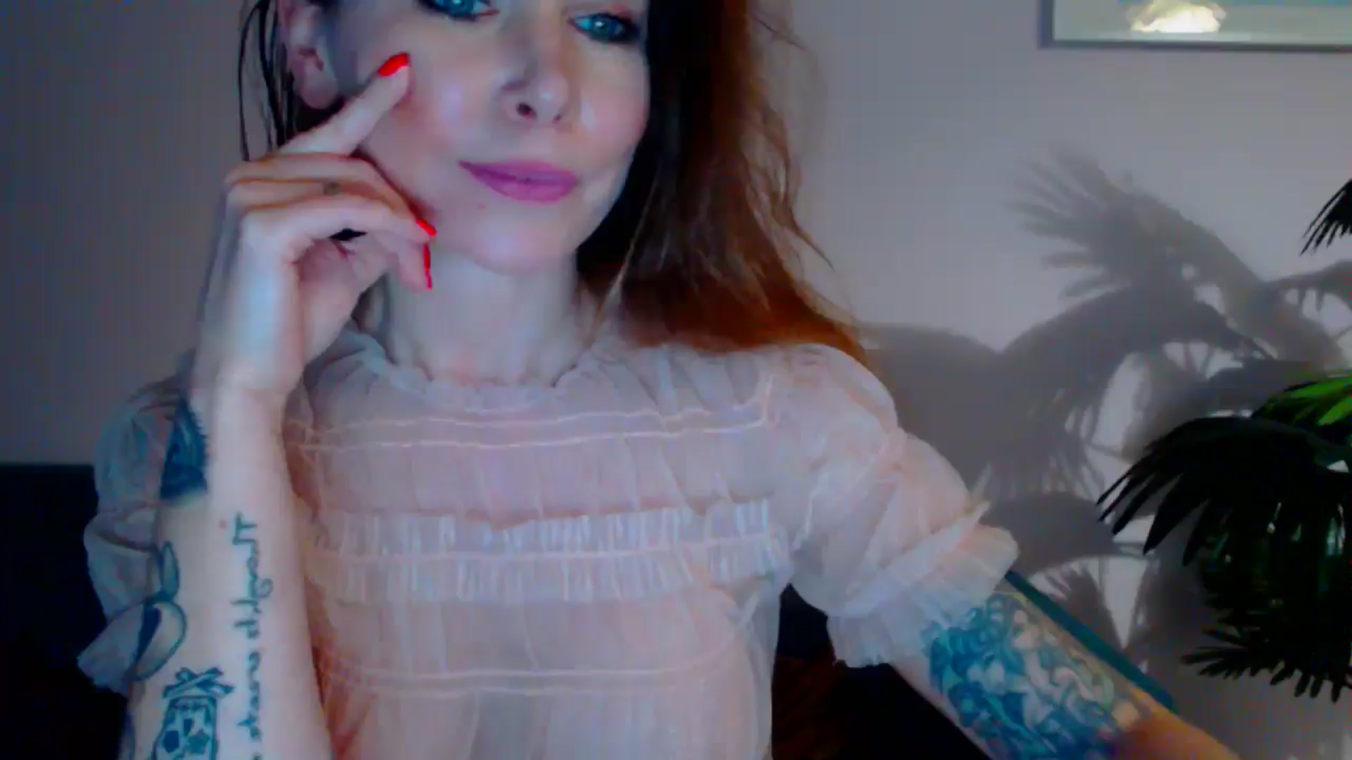Gallery image thumbnail from Delilah_sweet's myfreecams stream on, 05/14/2024, 17:40 image 1 of 20