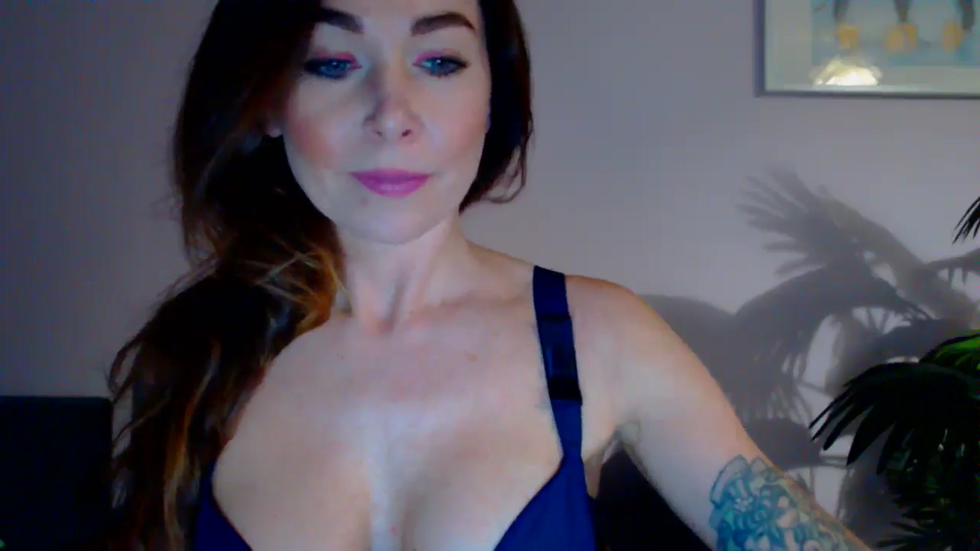 Gallery image thumbnail from Delilah_sweet's myfreecams stream on, 05/15/2024, 15:59 image 14 of 20