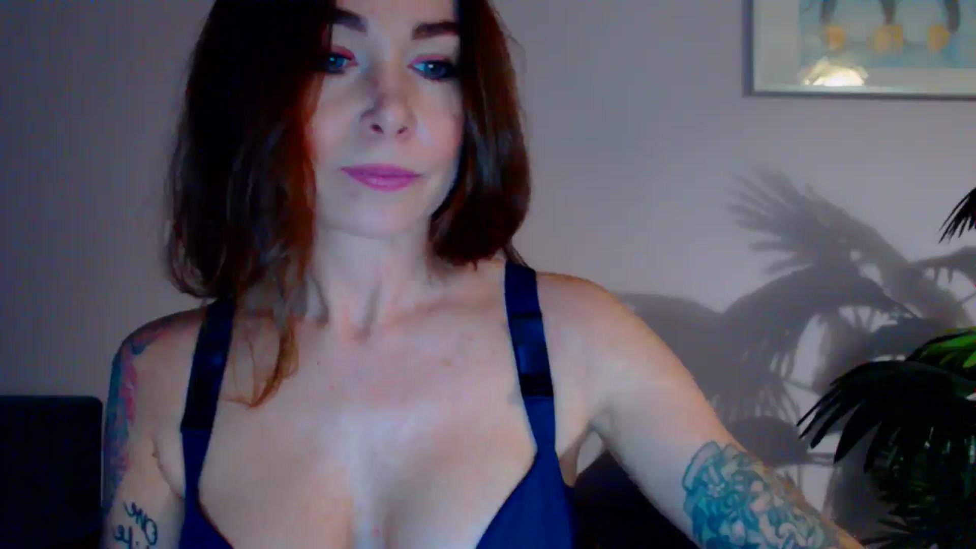 Gallery image thumbnail from Delilah_sweet's myfreecams stream on, 05/15/2024, 15:59 image 13 of 20