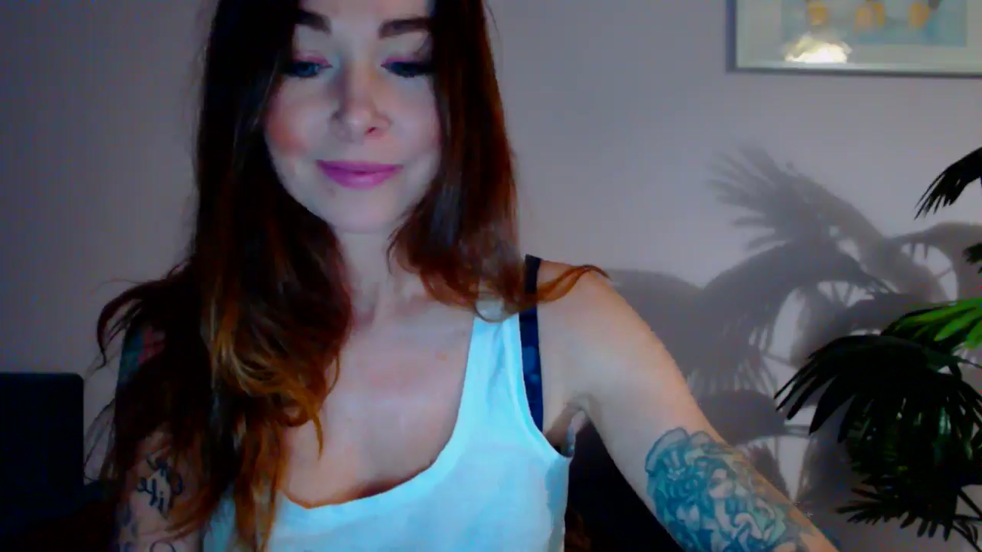 Gallery image thumbnail from Delilah_sweet's myfreecams stream on, 05/15/2024, 16:33 image 9 of 20