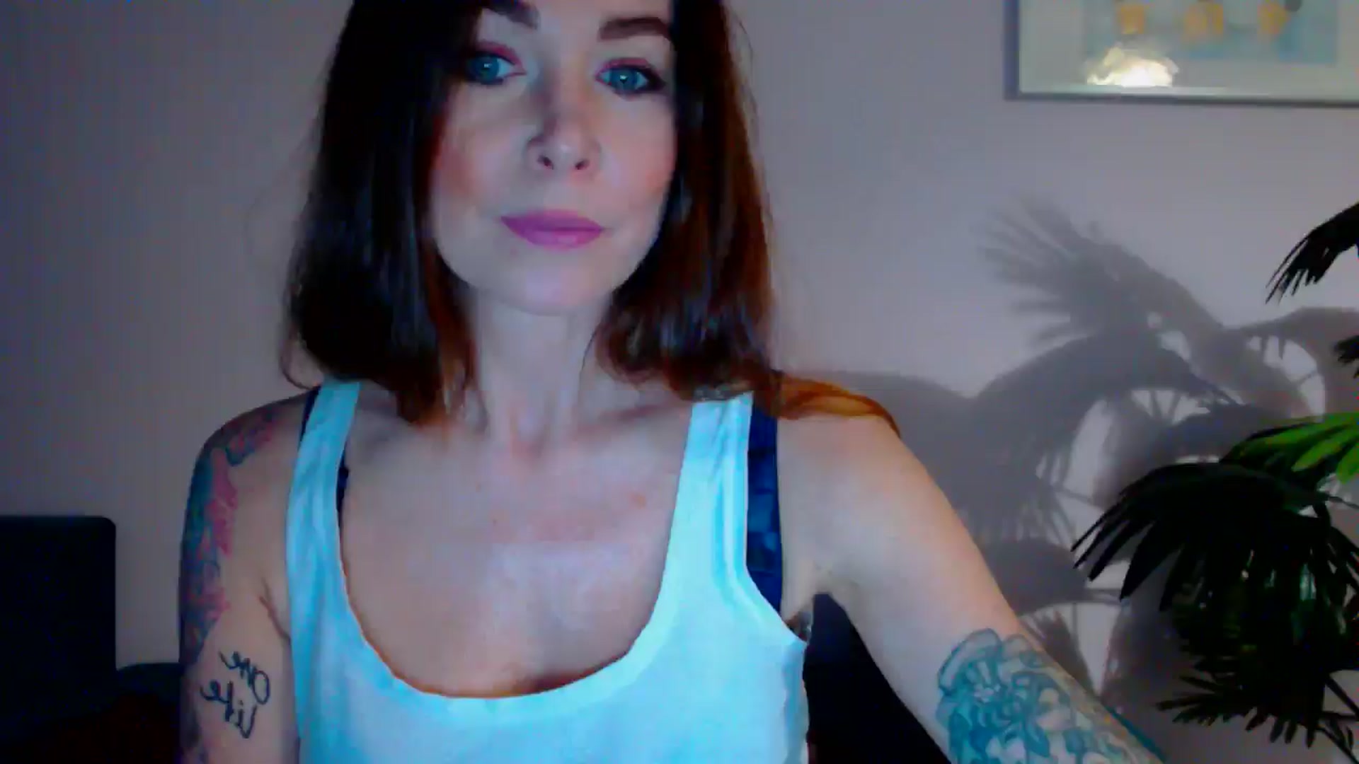 Gallery image thumbnail from Delilah_sweet's myfreecams stream on, 05/15/2024, 16:33 image 1 of 20