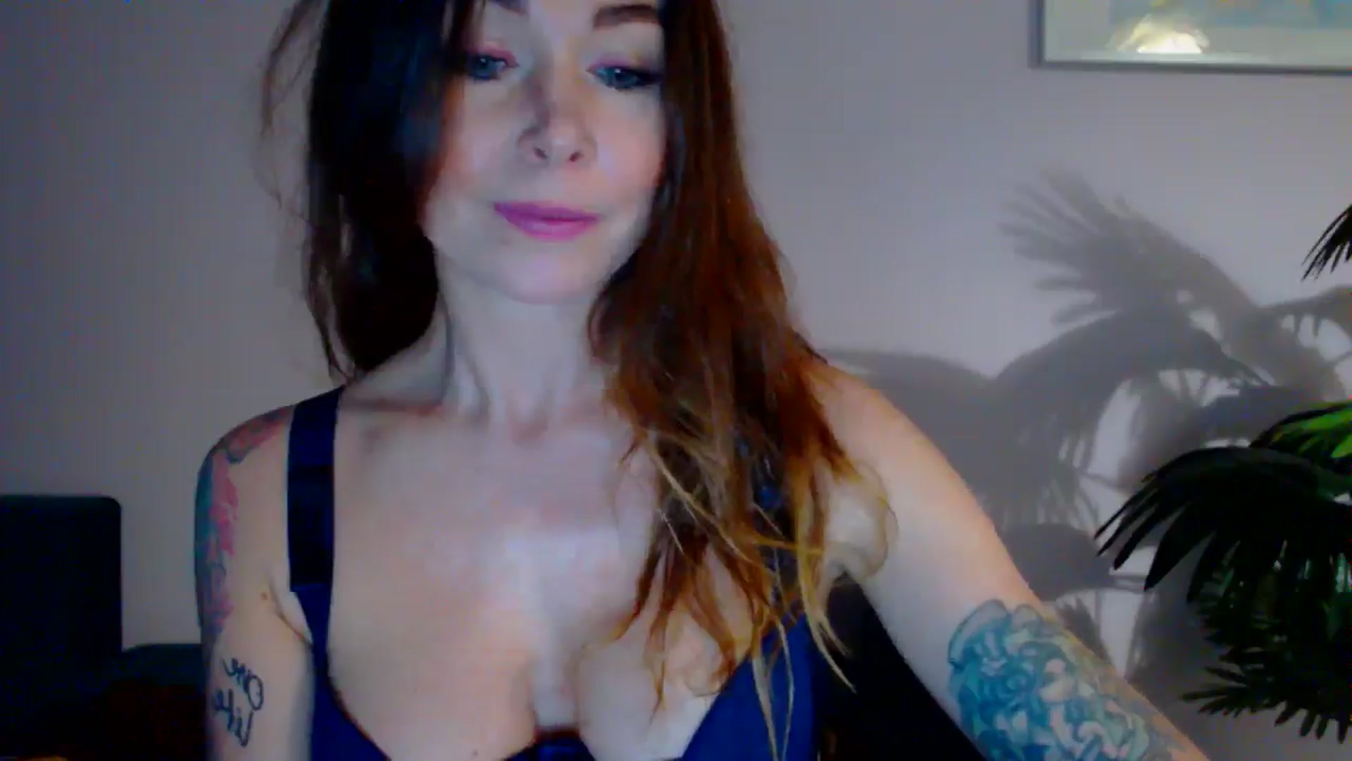 Gallery image thumbnail from Delilah_sweet's myfreecams stream on, 05/15/2024, 17:10 image 7 of 20