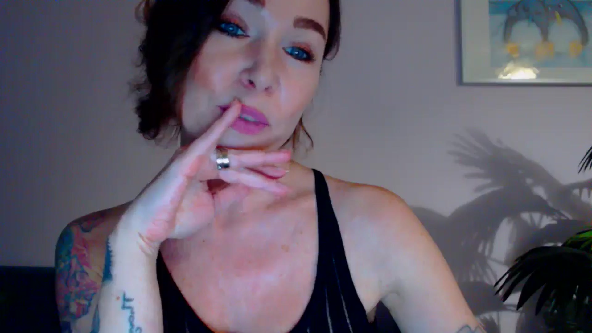 Gallery image thumbnail from Delilah_sweet's myfreecams stream on, 05/20/2024, 15:42 image 13 of 20