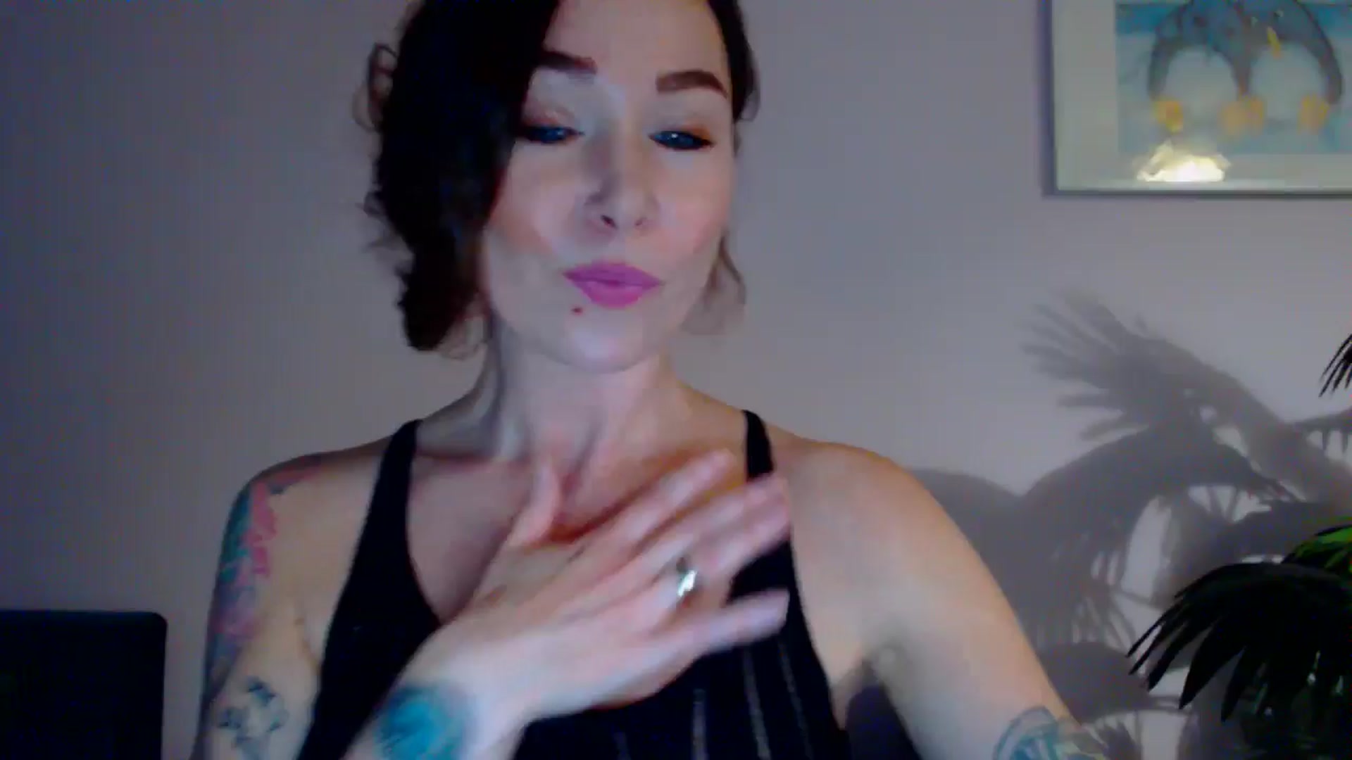 Gallery image thumbnail from Delilah_sweet's myfreecams stream on, 05/20/2024, 15:42 image 16 of 20