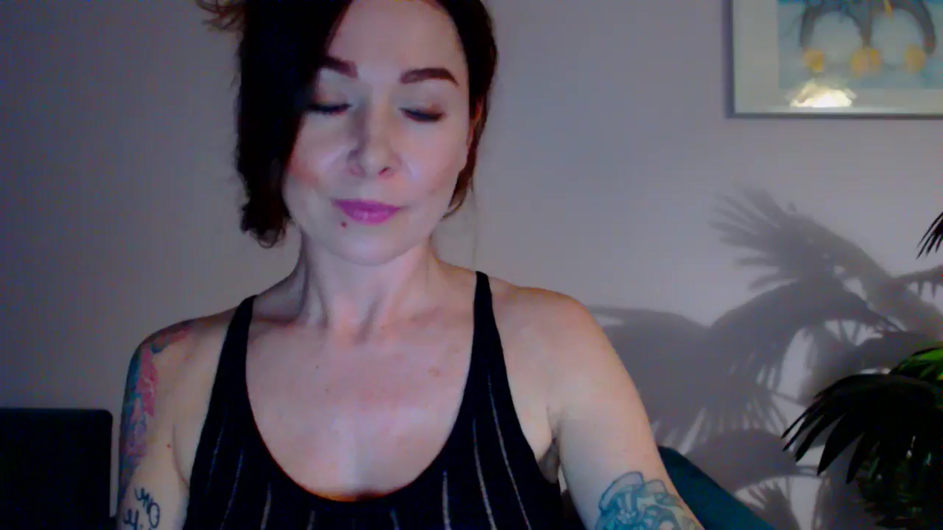 Gallery image thumbnail from Delilah_sweet's myfreecams stream on, 05/20/2024, 15:58 image 15 of 20