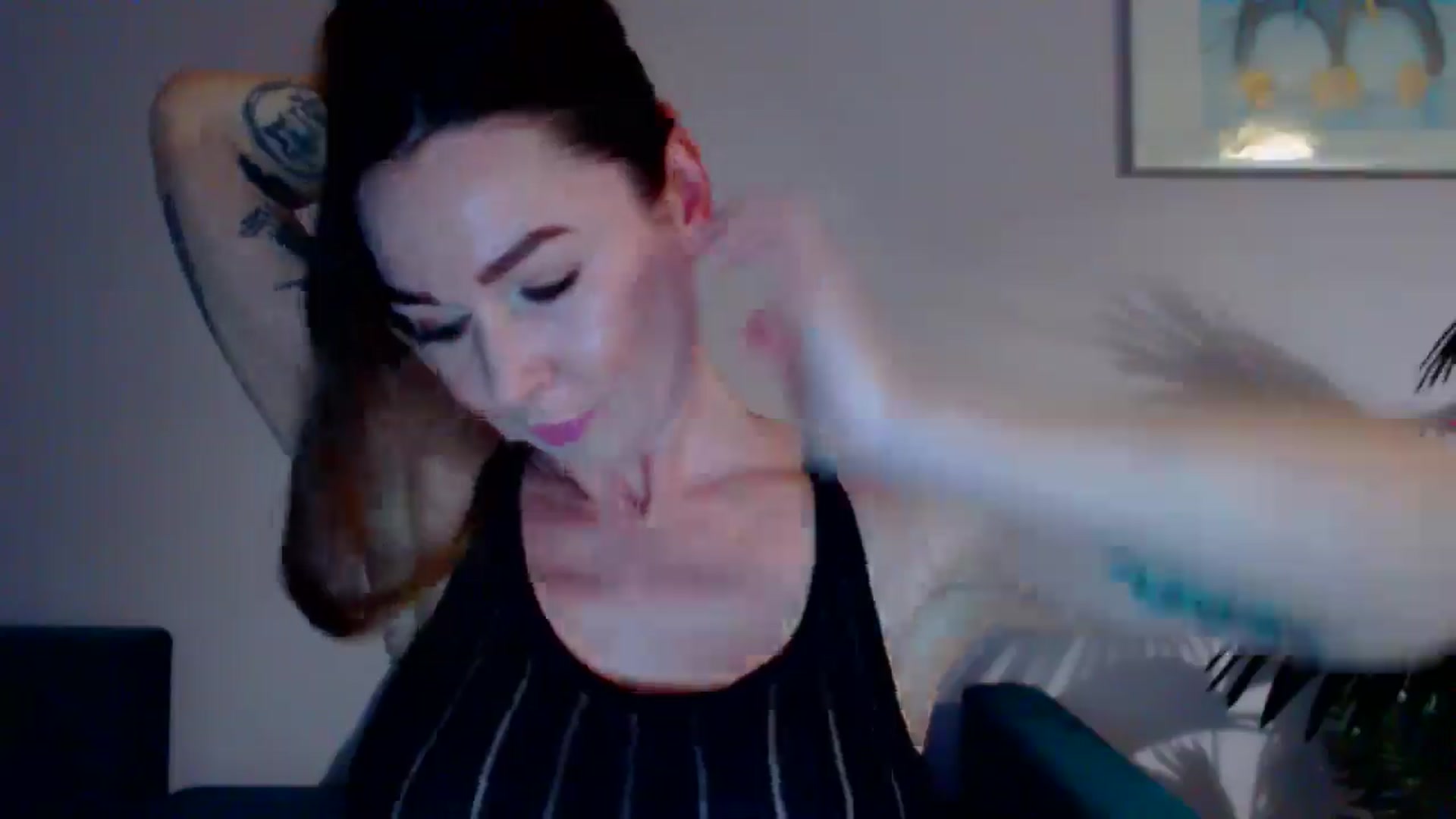 Gallery image thumbnail from Delilah_sweet's myfreecams stream on, 05/20/2024, 16:19 image 8 of 20