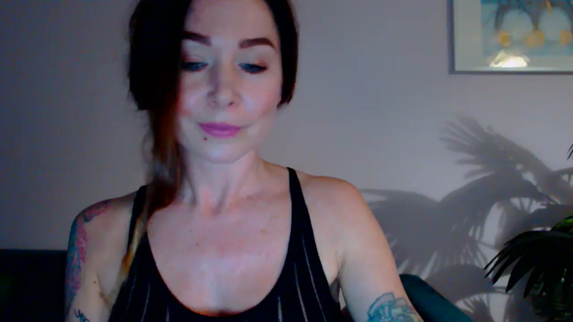 Gallery image thumbnail from Delilah_sweet's myfreecams stream on, 05/20/2024, 16:32 image 20 of 20