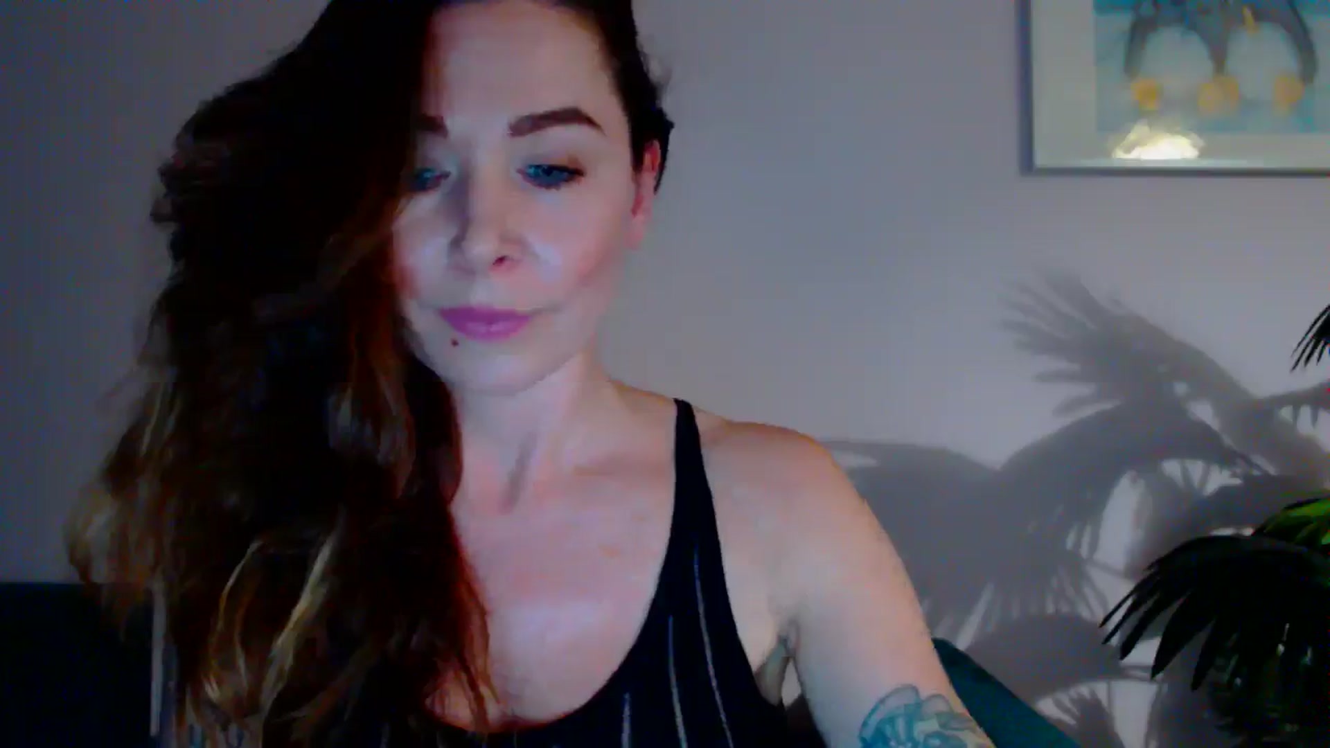 Gallery image thumbnail from Delilah_sweet's myfreecams stream on, 05/20/2024, 16:32 image 7 of 20