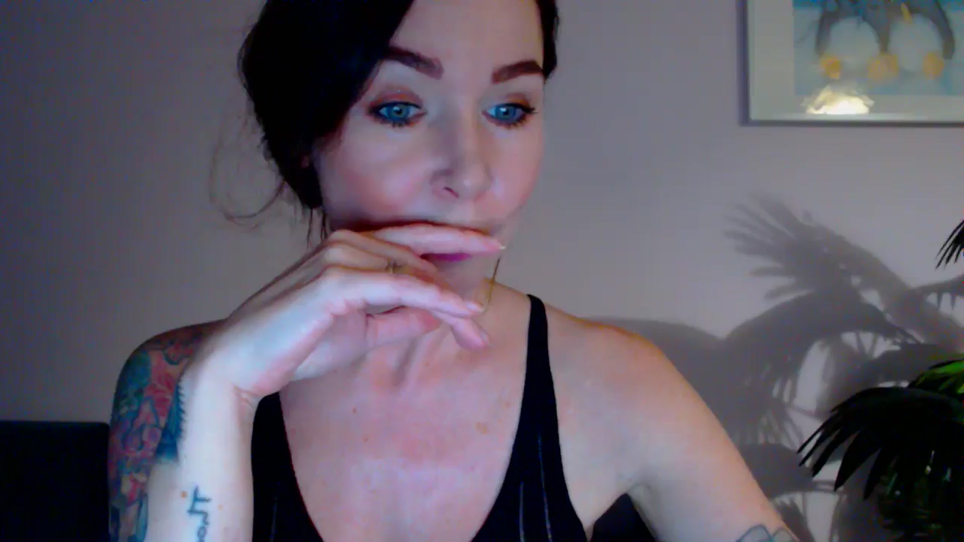 Gallery image thumbnail from Delilah_sweet's myfreecams stream on, 05/20/2024, 16:32 image 4 of 20