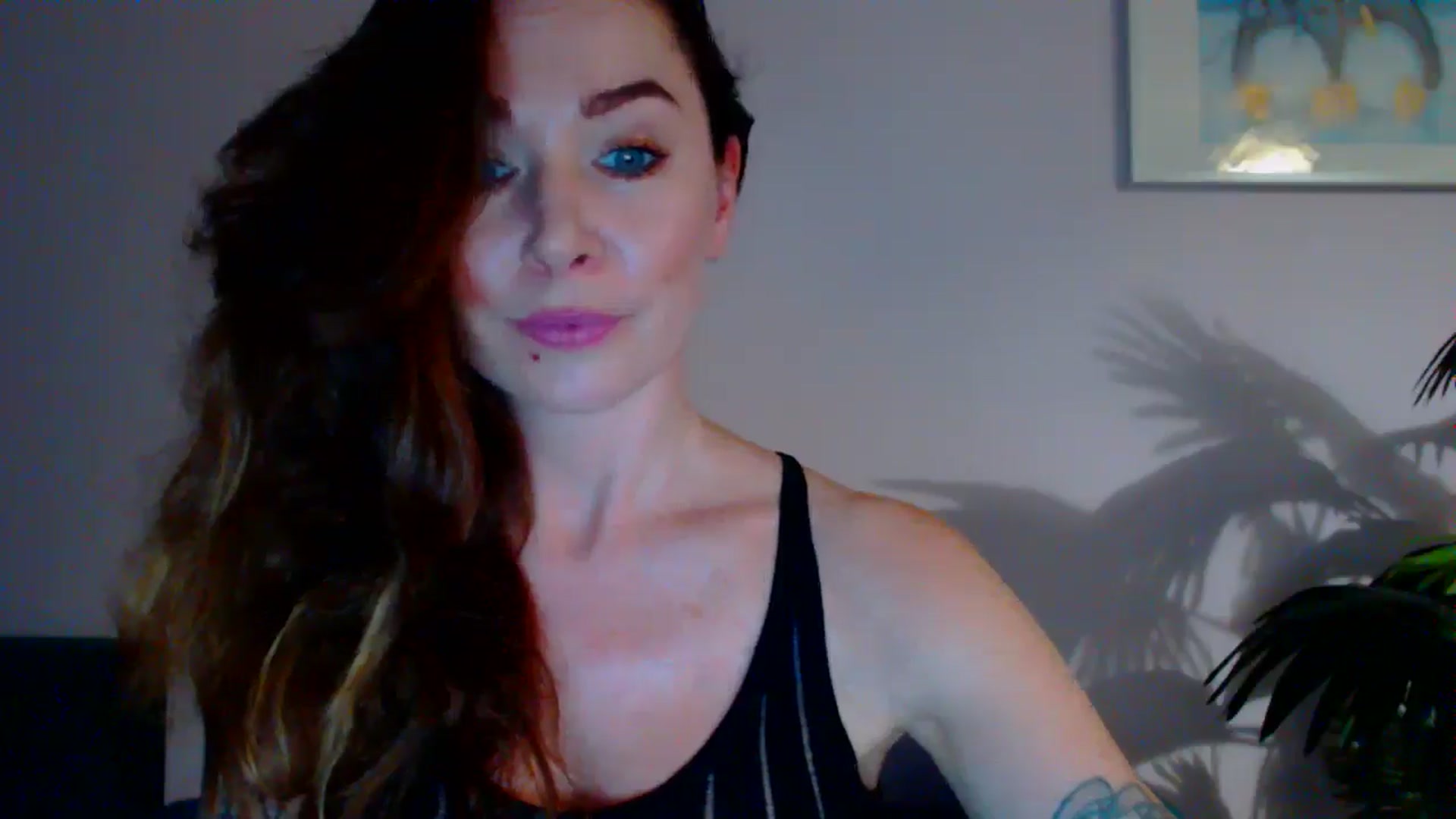 Gallery image thumbnail from Delilah_sweet's myfreecams stream on, 05/20/2024, 16:32 image 8 of 20