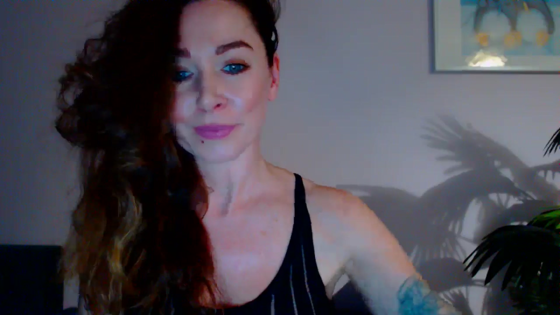 Gallery image thumbnail from Delilah_sweet's myfreecams stream on, 05/20/2024, 16:32 image 11 of 20