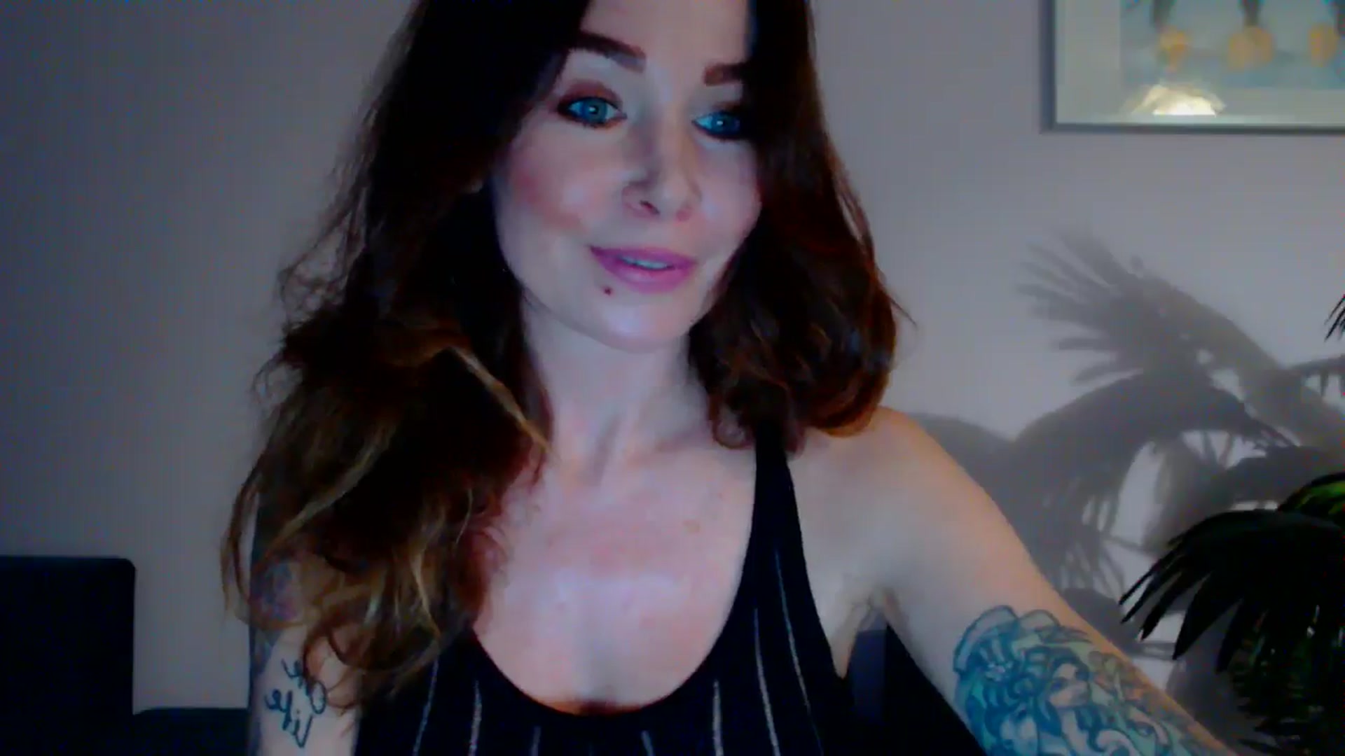 Gallery image thumbnail from Delilah_sweet's myfreecams stream on, 05/20/2024, 16:56 image 8 of 20