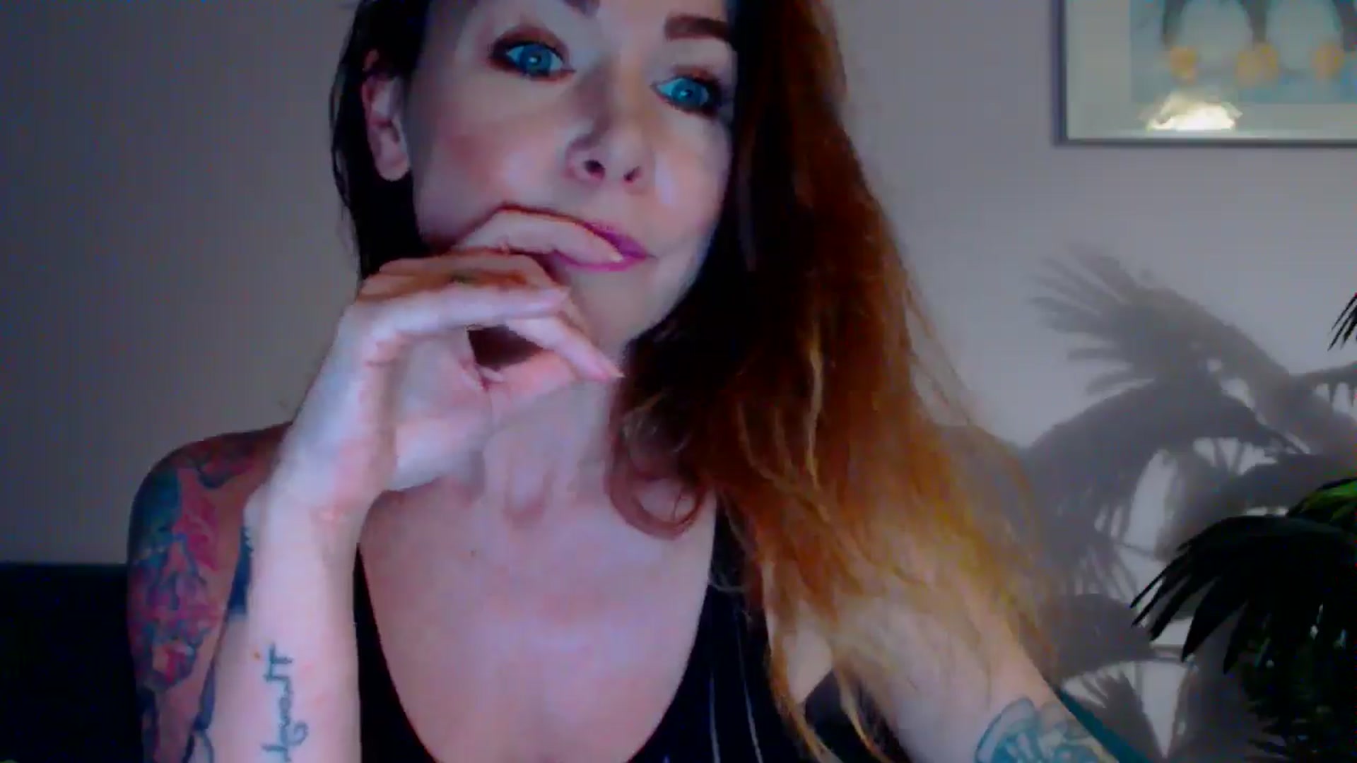 Gallery image thumbnail from Delilah_sweet's myfreecams stream on, 05/20/2024, 18:19 image 4 of 20