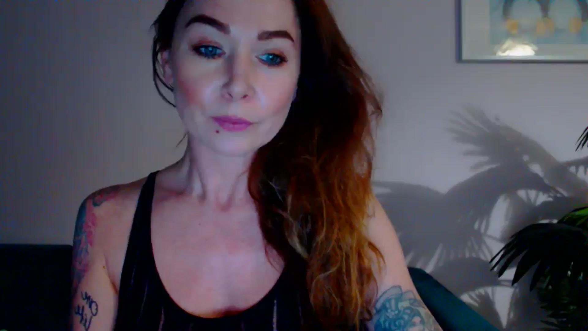 Gallery image thumbnail from Delilah_sweet's myfreecams stream on, 05/20/2024, 18:19 image 8 of 20