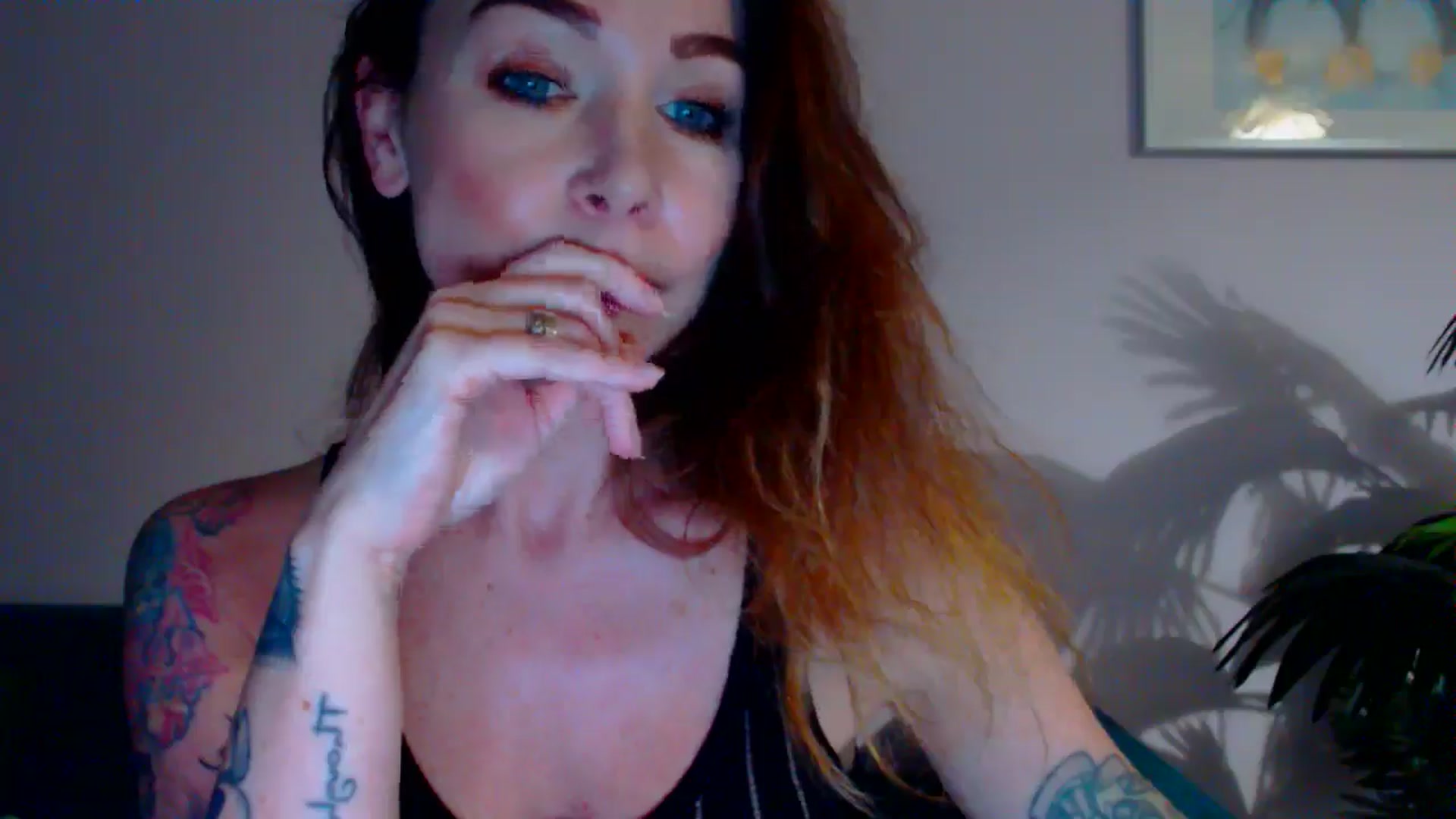 Gallery image thumbnail from Delilah_sweet's myfreecams stream on, 05/20/2024, 18:19 image 3 of 20