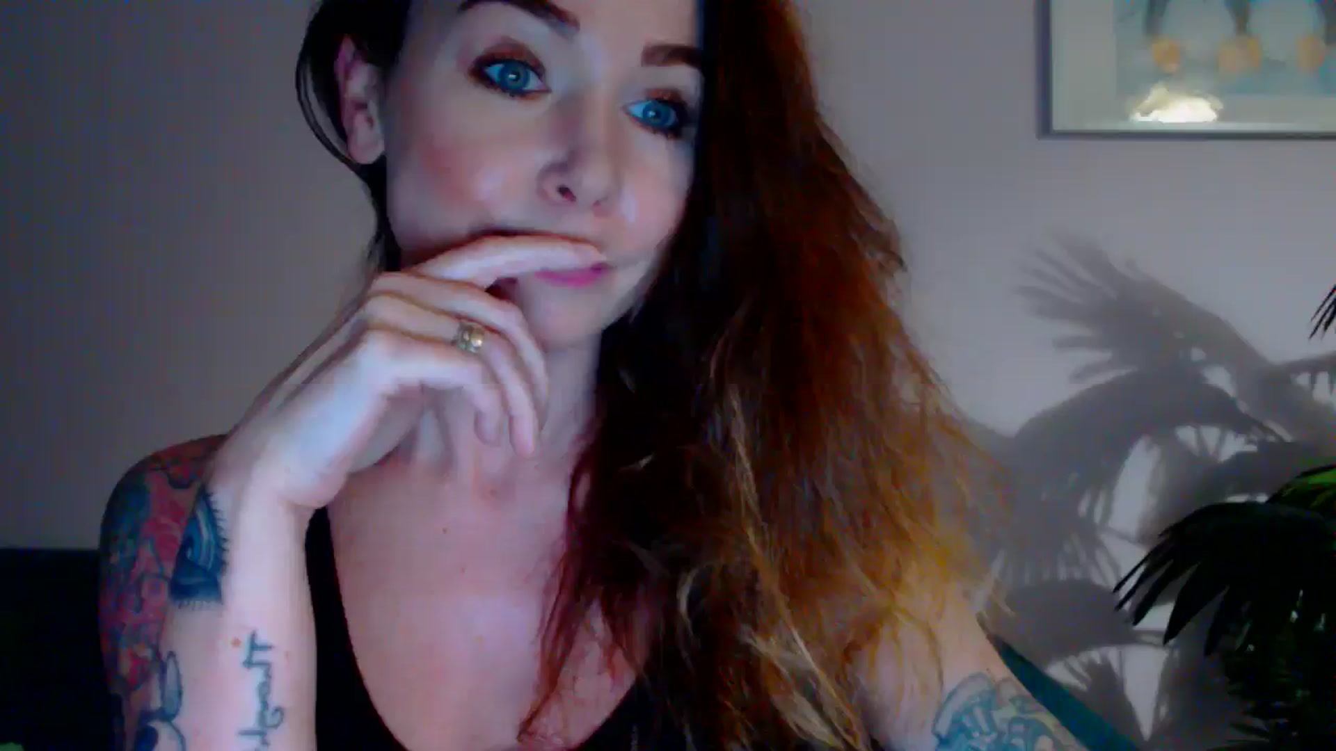 Gallery image thumbnail from Delilah_sweet's myfreecams stream on, 05/20/2024, 18:19 image 13 of 20
