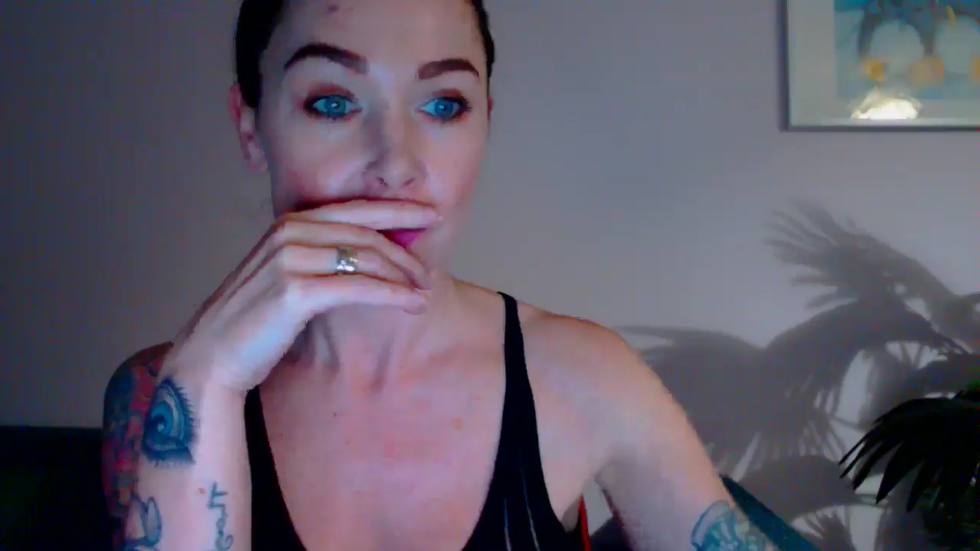 Gallery image thumbnail from Delilah_sweet's myfreecams stream on, 05/20/2024, 18:19 image 19 of 20