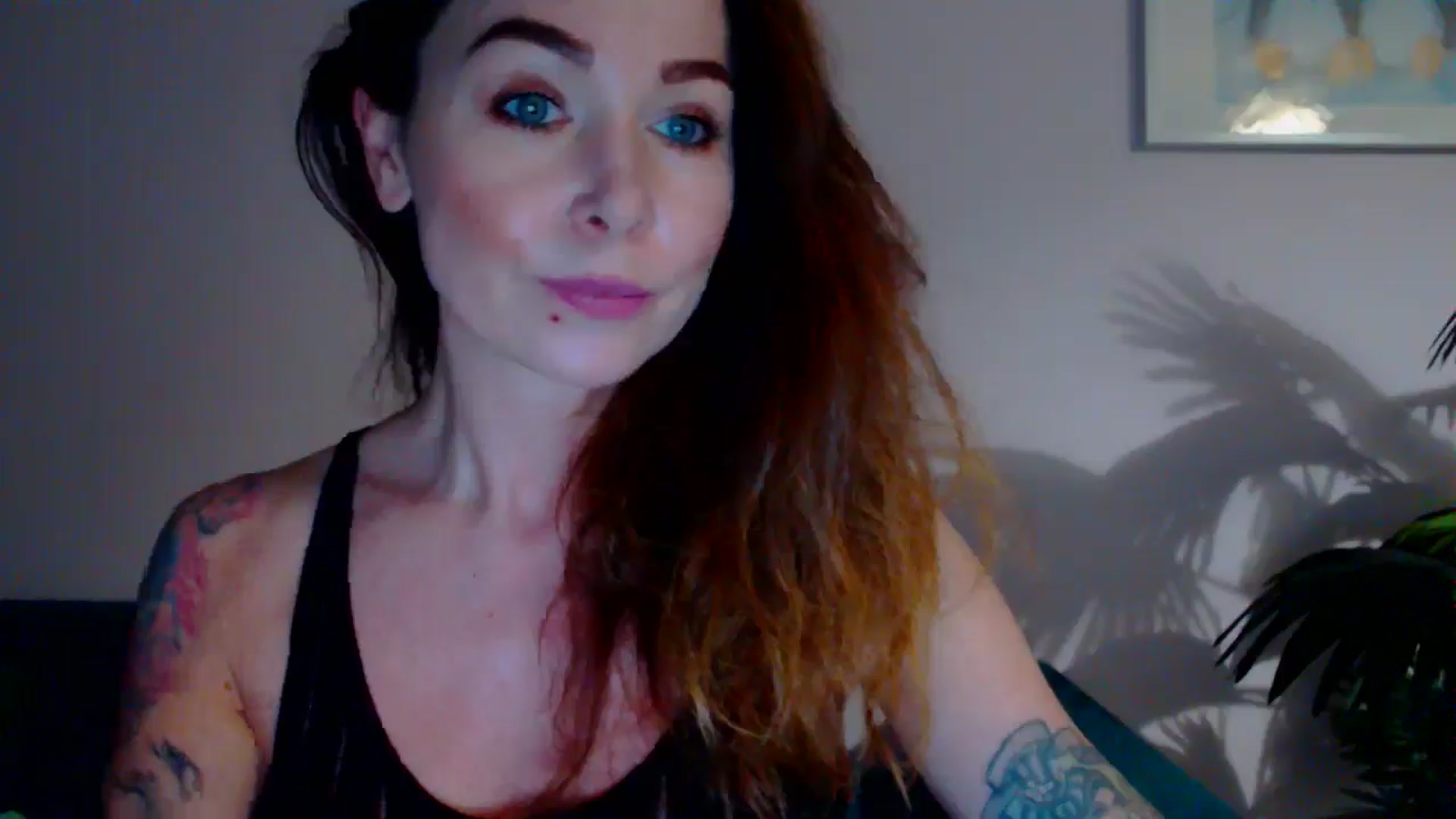 Gallery image thumbnail from Delilah_sweet's myfreecams stream on, 05/20/2024, 18:19 image 15 of 20