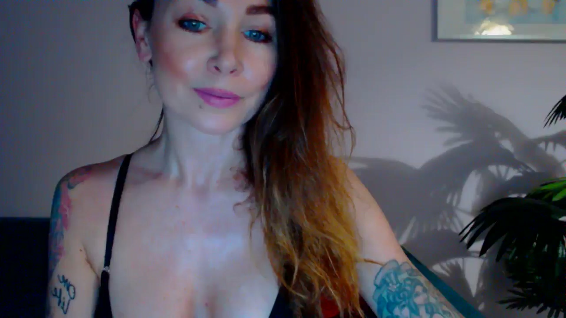 Gallery image thumbnail from Delilah_sweet's myfreecams stream on, 05/21/2024, 15:47 image 7 of 20