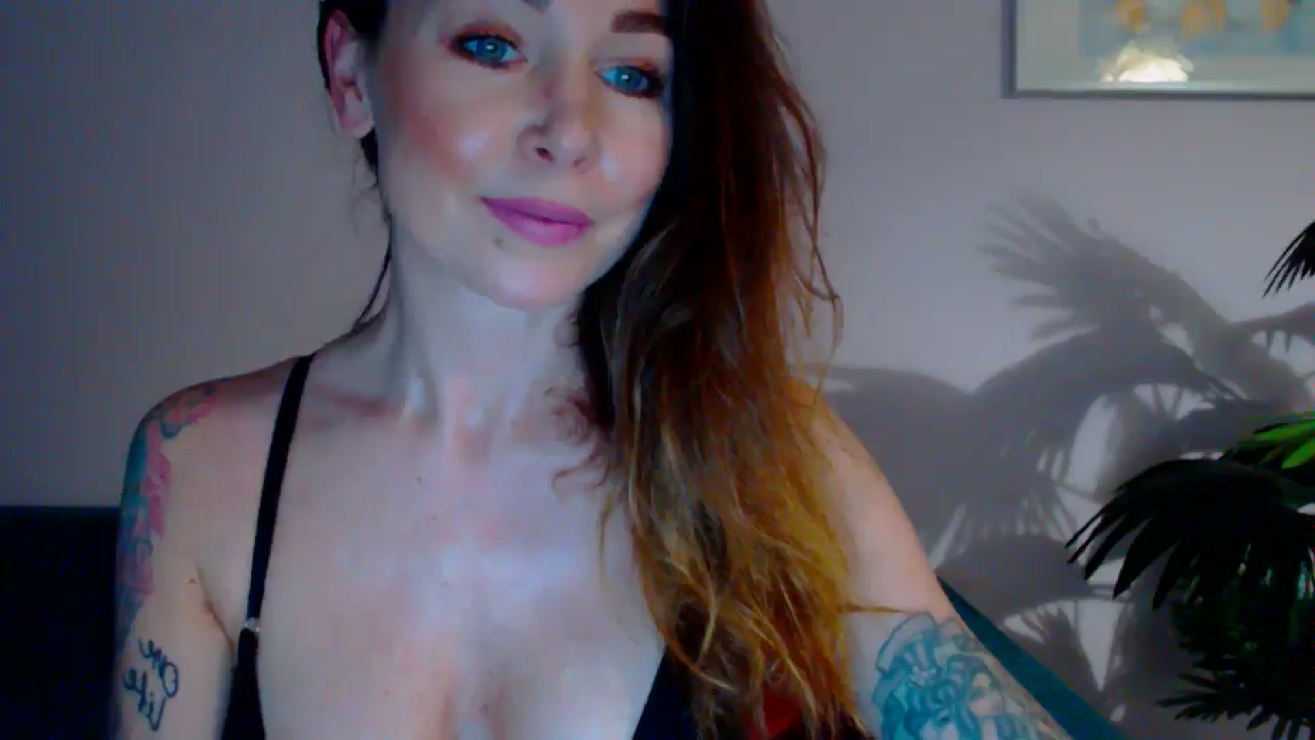 Gallery image thumbnail from Delilah_sweet's myfreecams stream on, 05/21/2024, 15:47 image 6 of 20