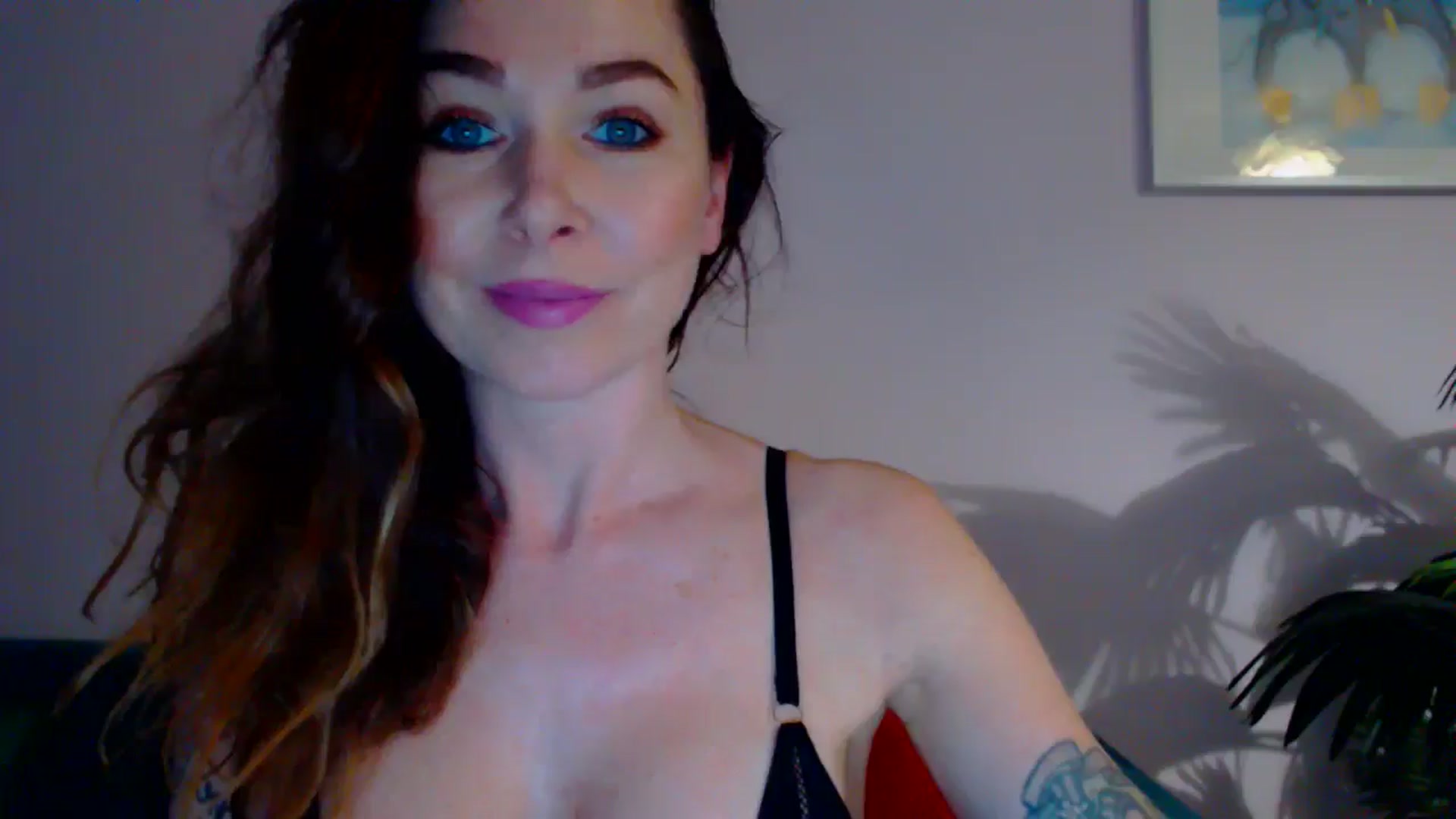 Gallery image thumbnail from Delilah_sweet's myfreecams stream on, 05/22/2024, 15:23 image 3 of 20