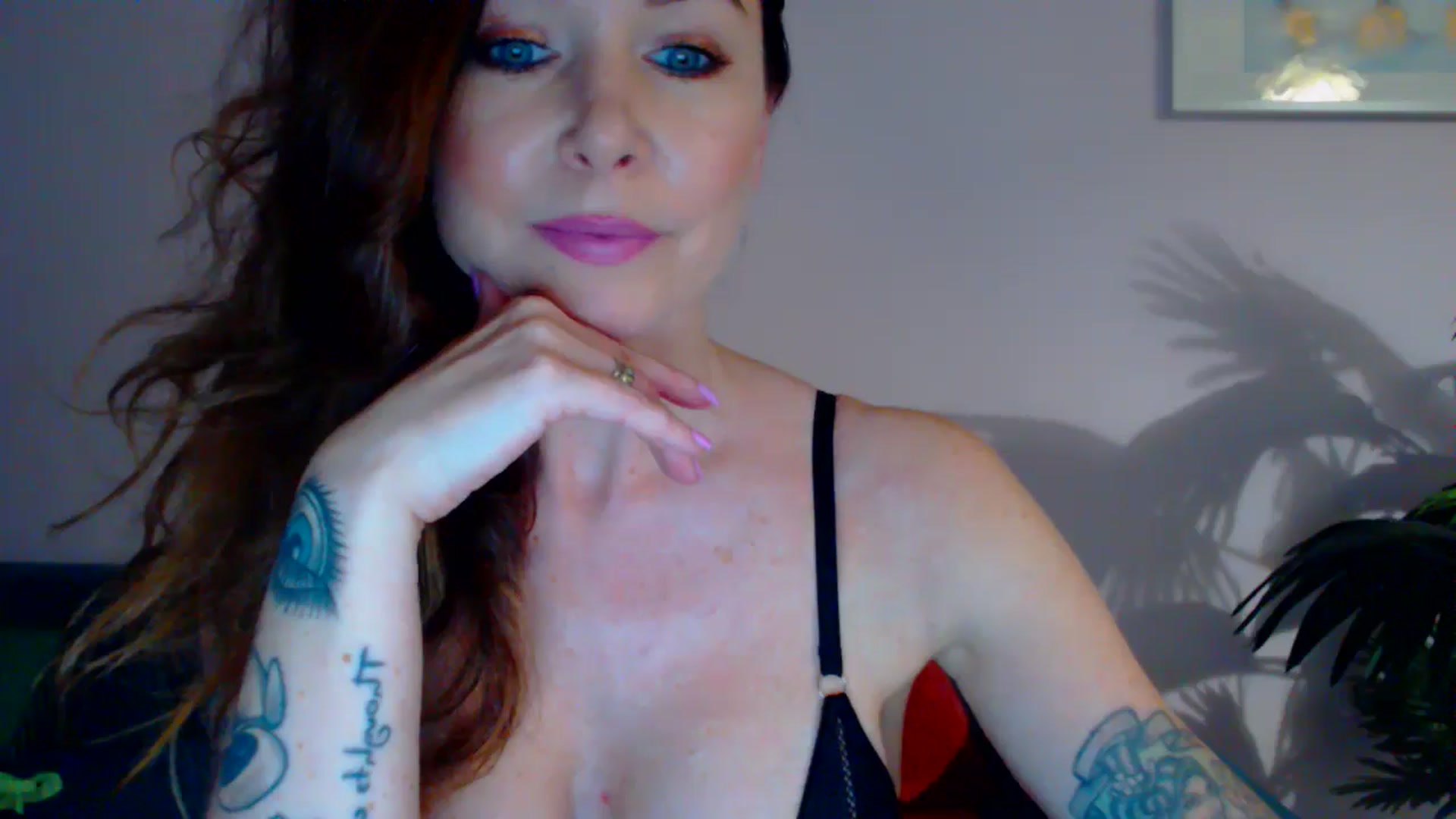 Gallery image thumbnail from Delilah_sweet's myfreecams stream on, 05/22/2024, 15:23 image 19 of 20