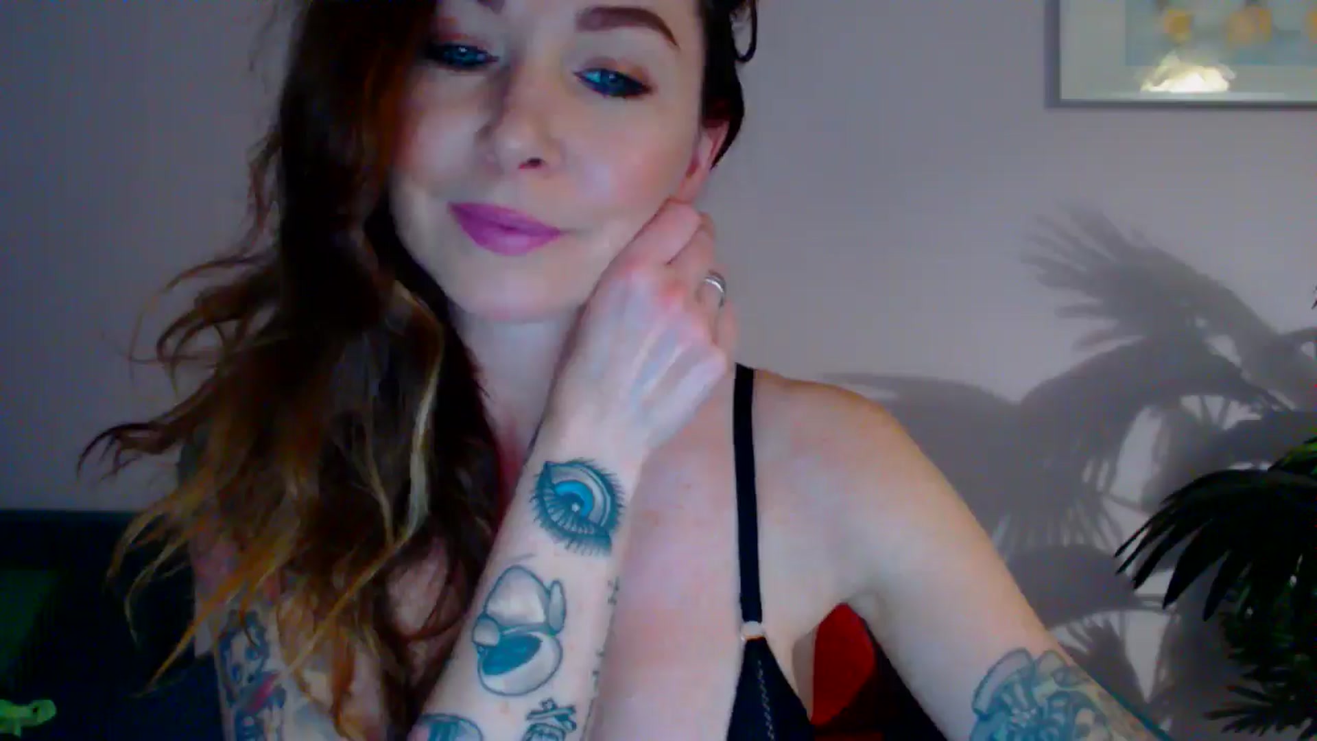 Gallery image thumbnail from Delilah_sweet's myfreecams stream on, 05/22/2024, 15:33 image 8 of 20