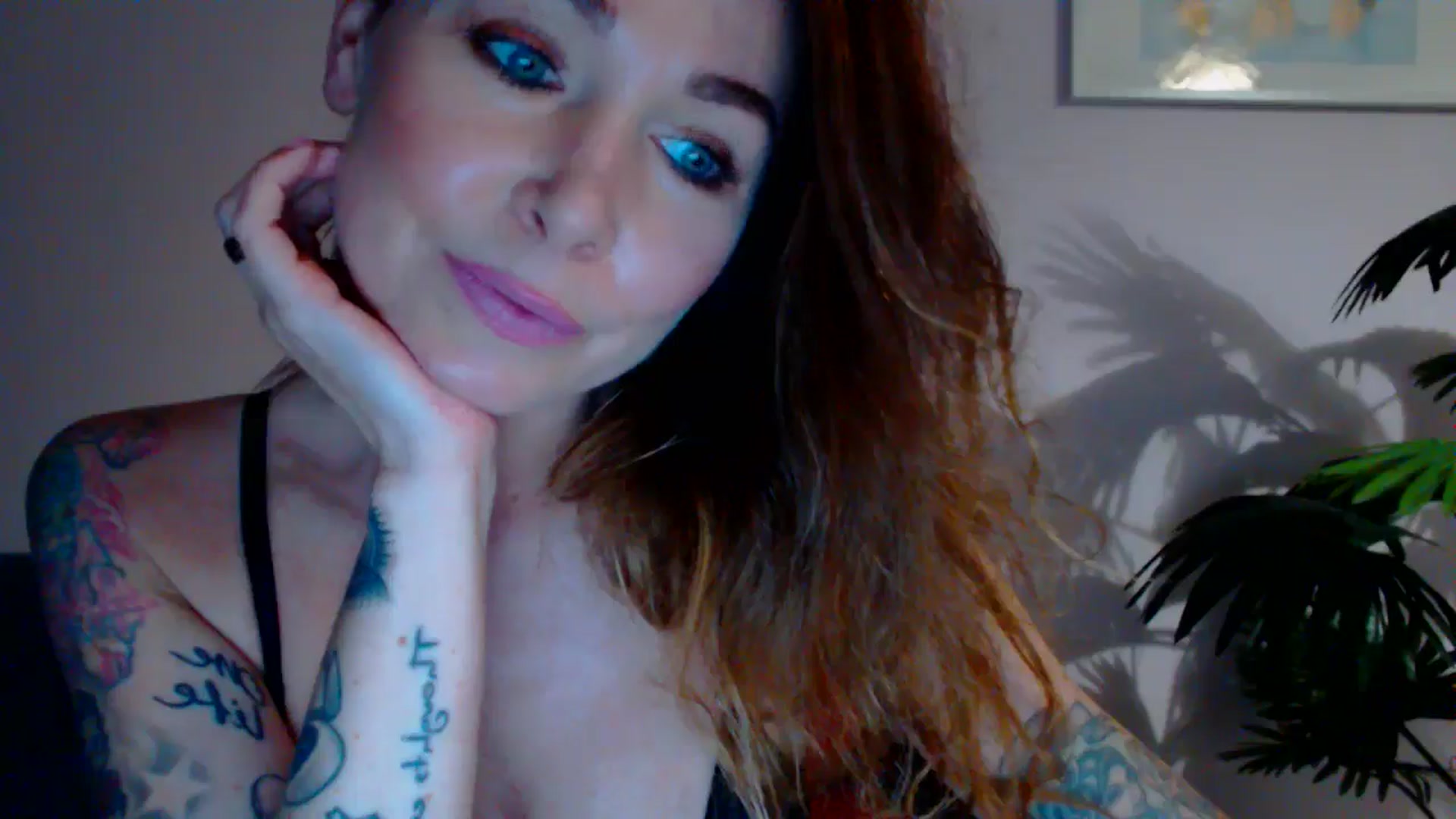 Gallery image thumbnail from Delilah_sweet's myfreecams stream on, 05/22/2024, 16:47 image 9 of 20